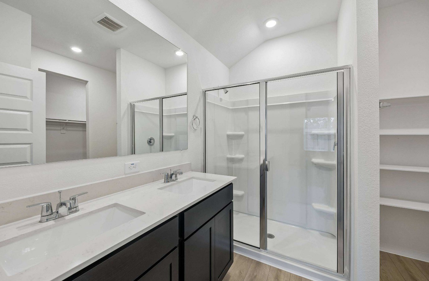 13803 Lago Vista Drive Property Photo 12