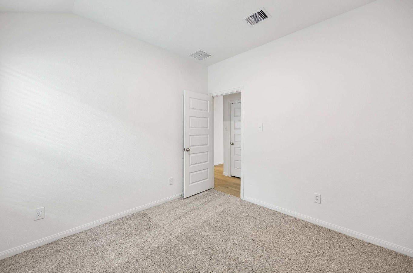 13803 Lago Vista Drive Property Photo 13