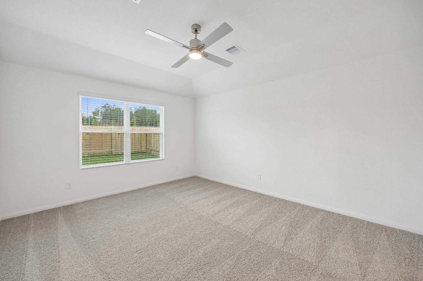 13803 Lago Vista Drive Property Photo 16