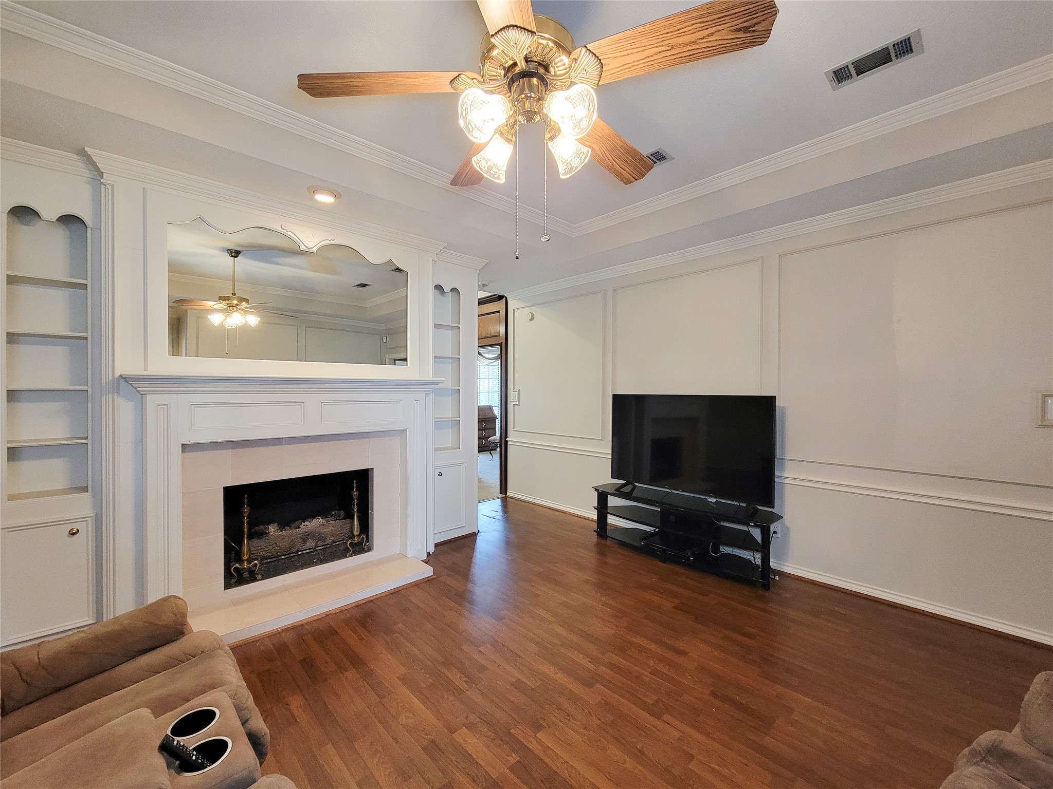 5810 Glenmere Lane Property Photo 7