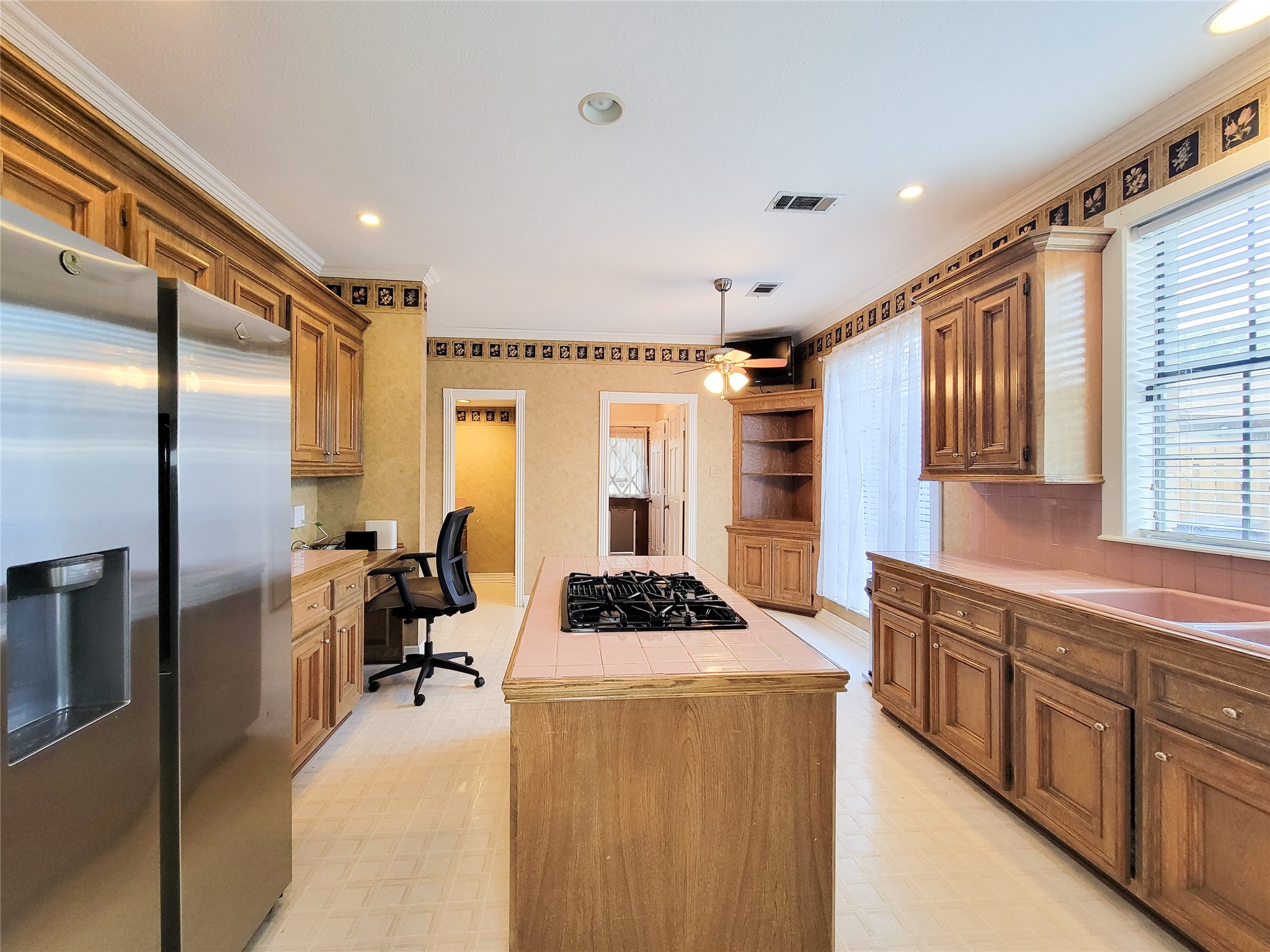 5810 Glenmere Lane Property Photo 13