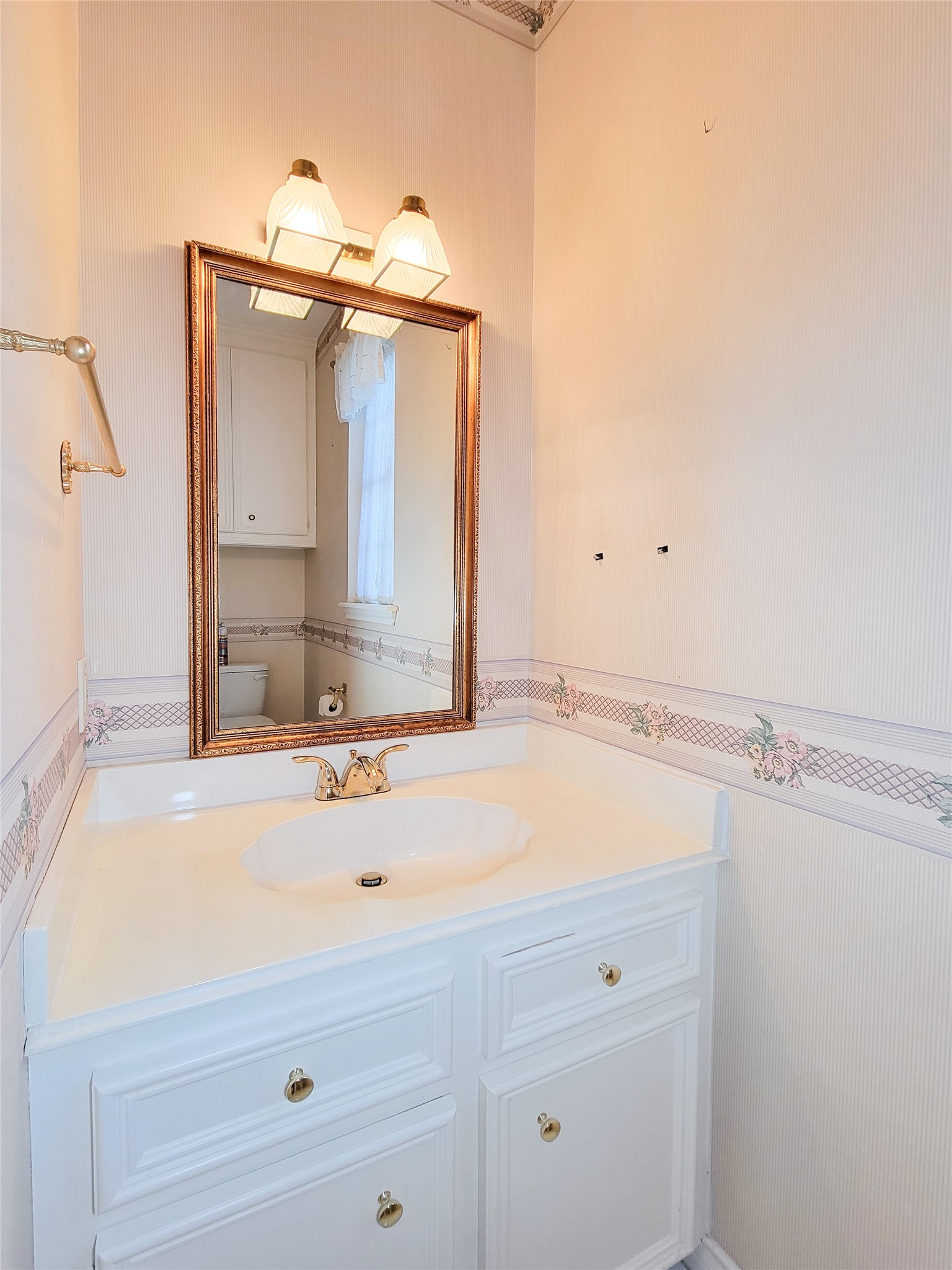 5810 Glenmere Lane Property Photo 18