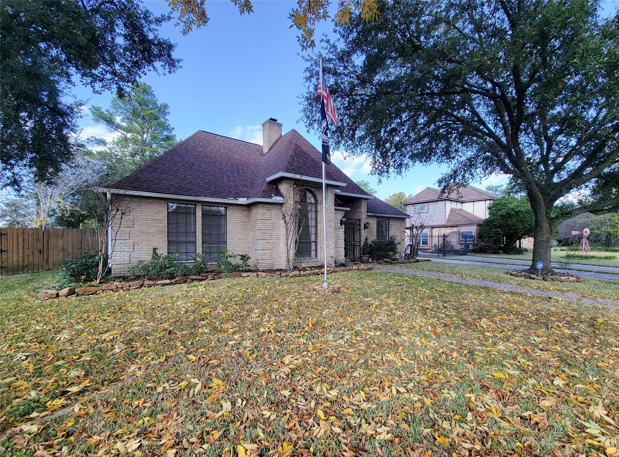 5810 Glenmere Lane Property Photo 38