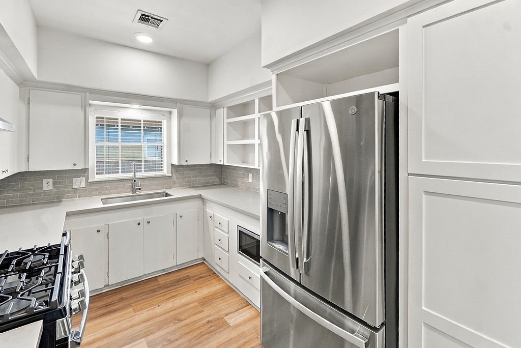 2804 Arlington Street Property Photo 7