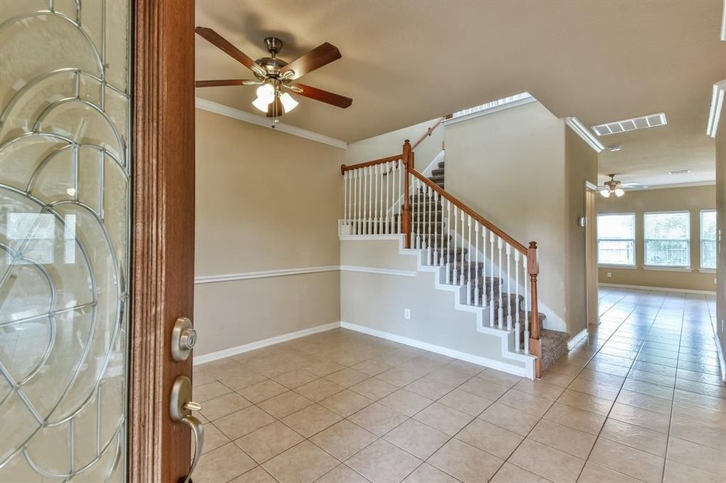 4402 Greenwood Trace Lane Property Photo 4