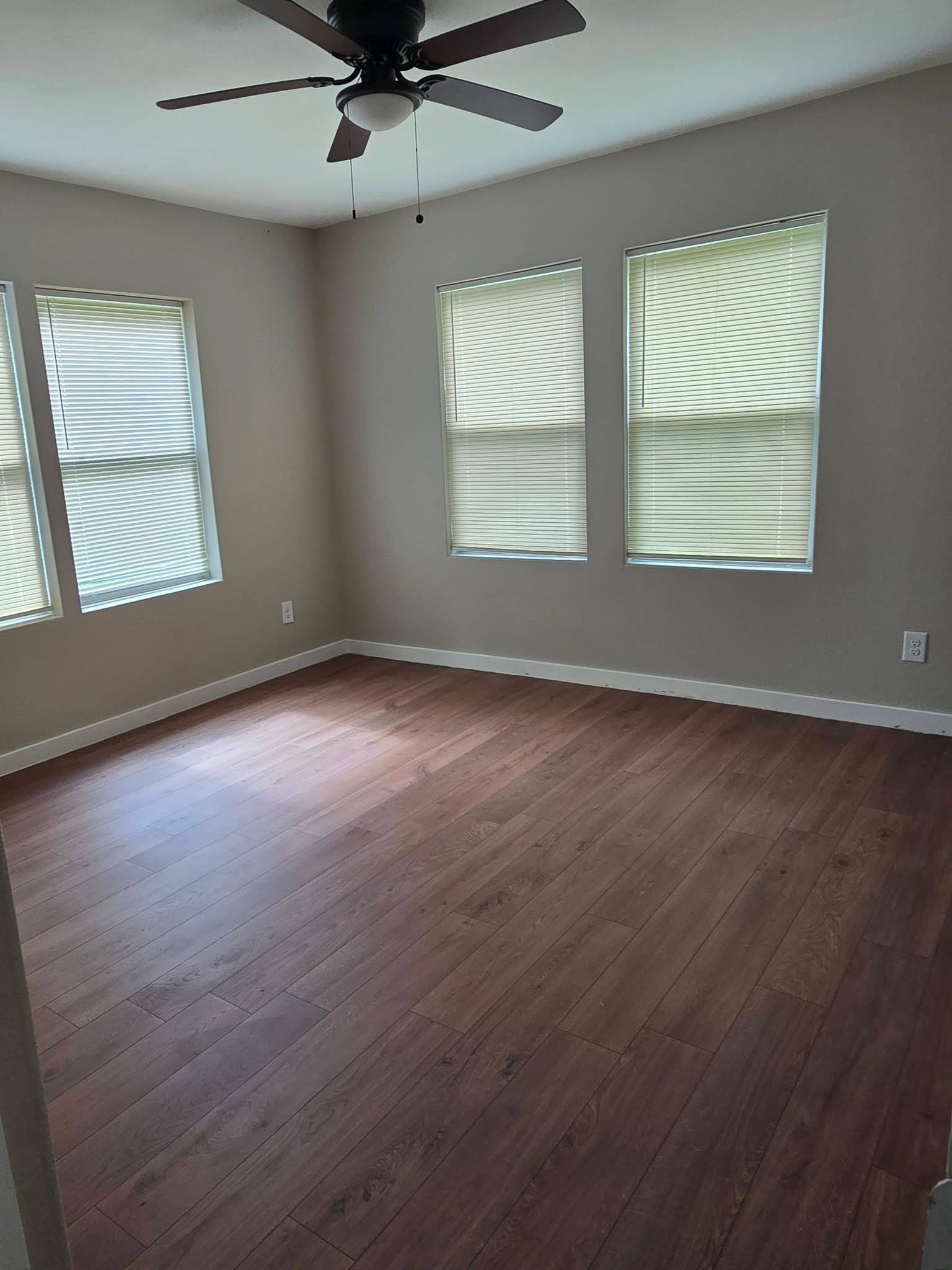 1912 Hill Street Property Photo 6