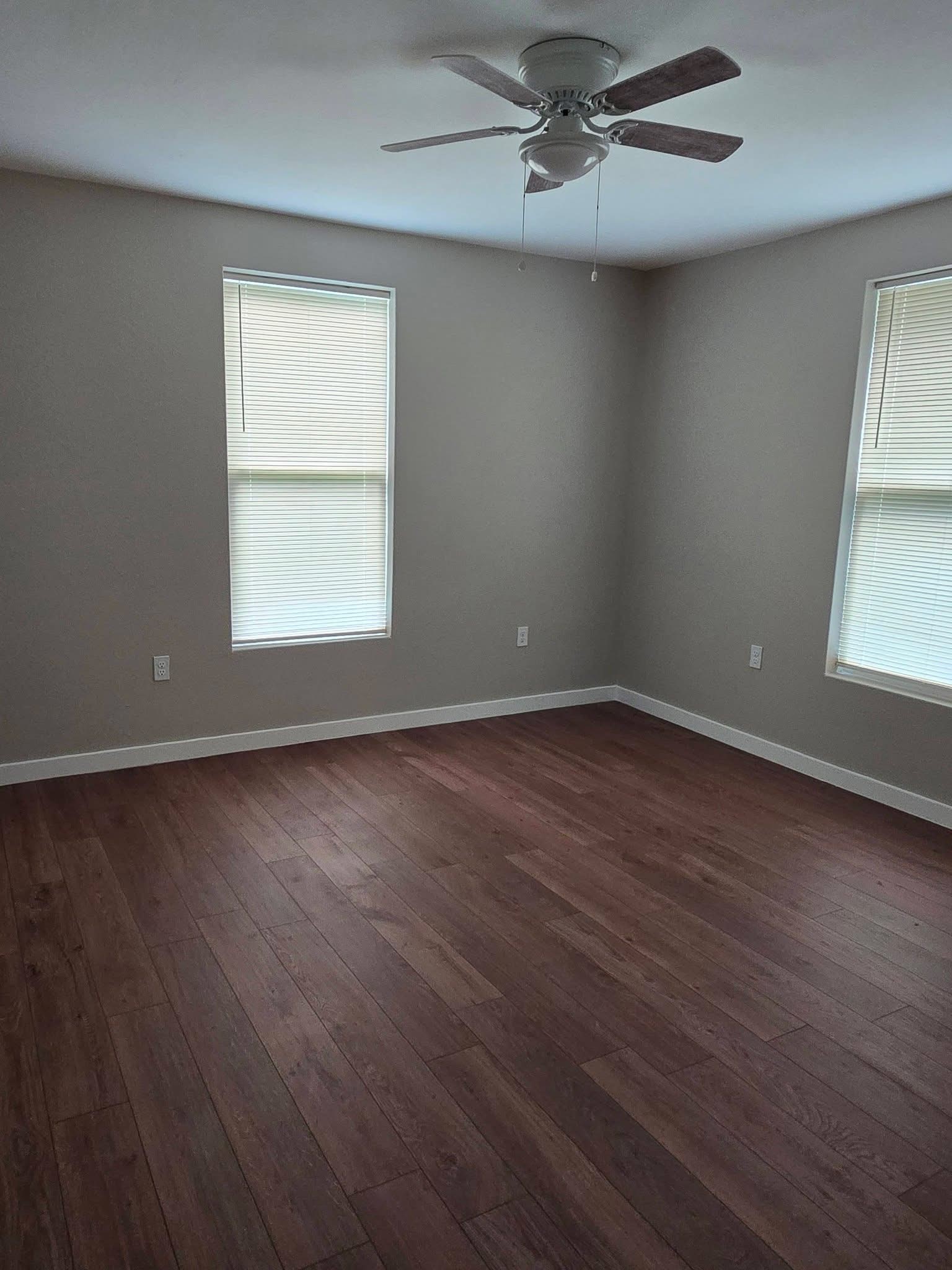 1912 Hill Street Property Photo 11
