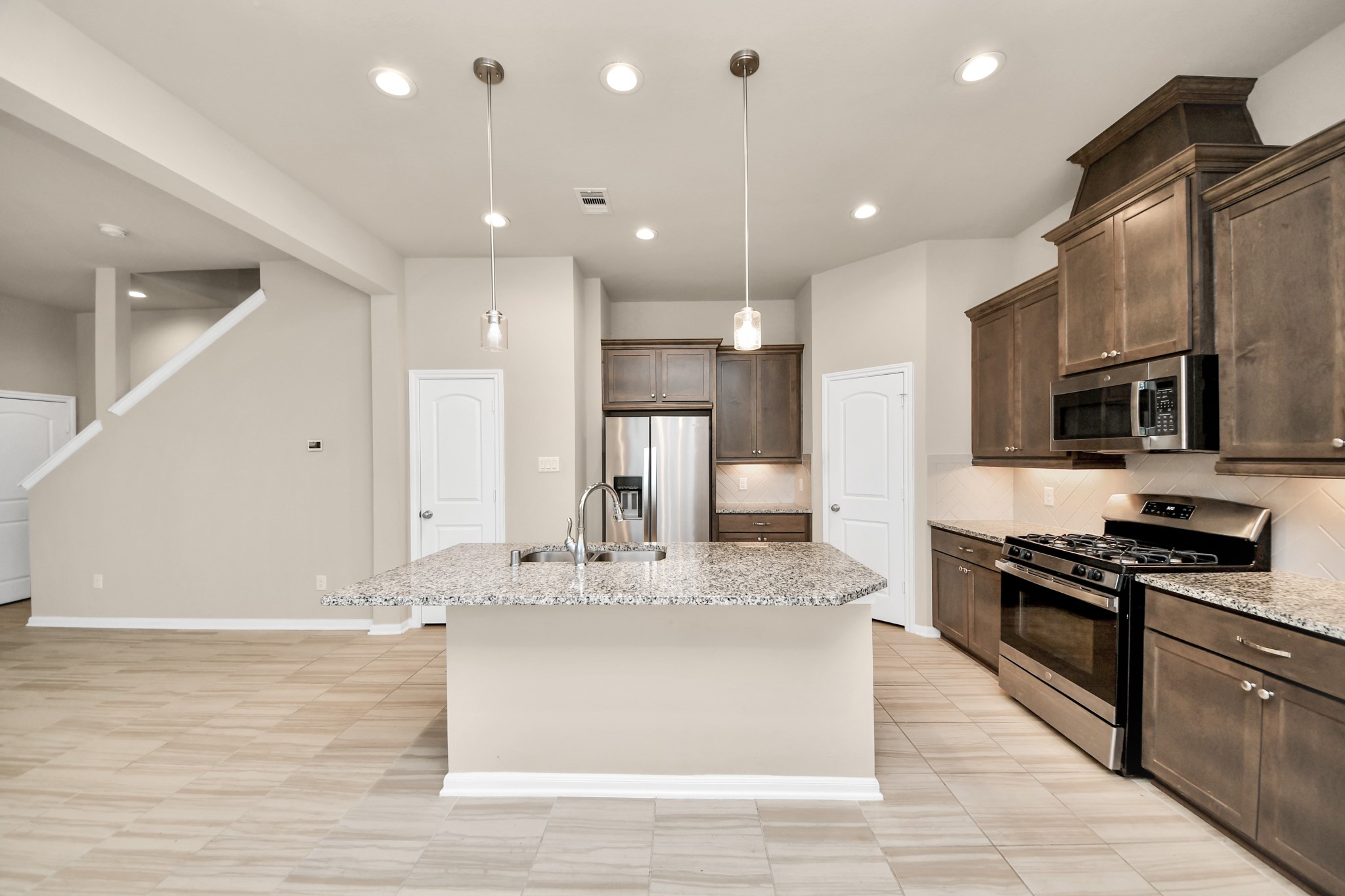 29102 Artic Brook Lane Property Photo 8