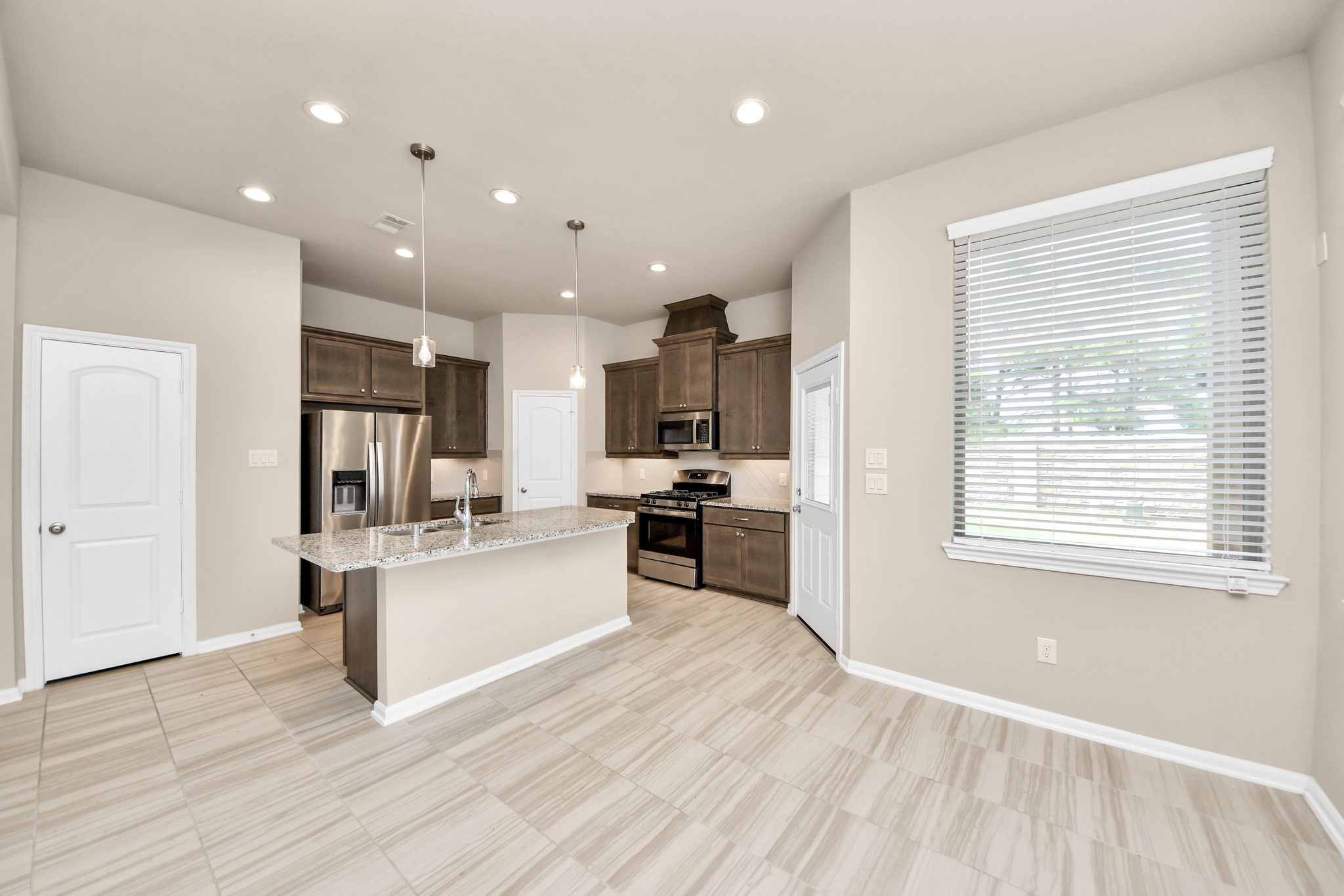 29102 Artic Brook Lane Property Photo 8