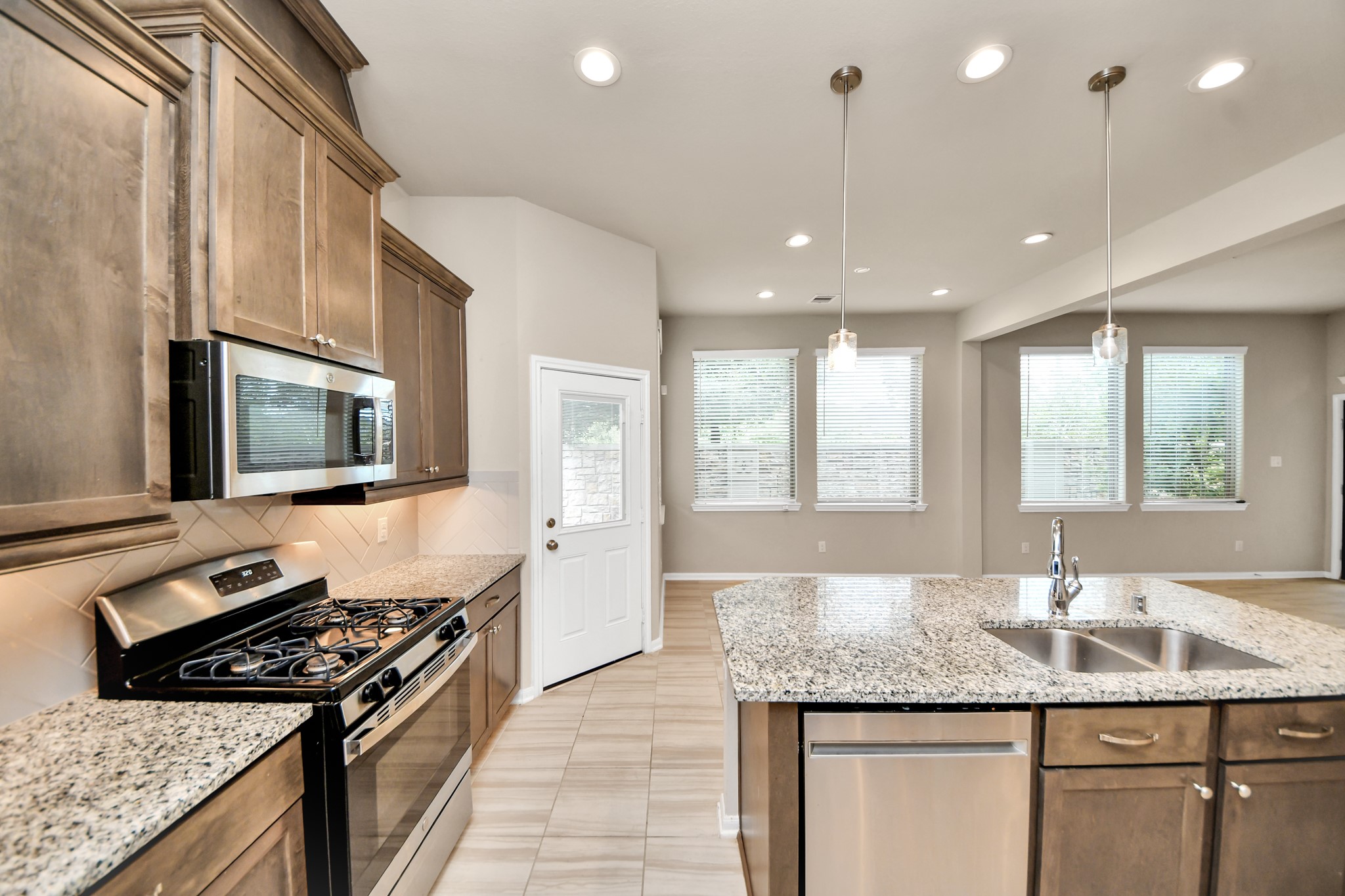 29102 Artic Brook Lane Property Photo 13