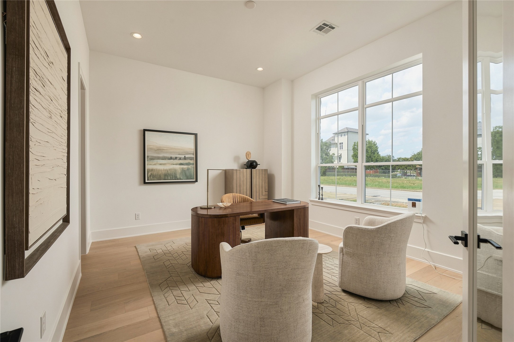 2109 Mckean Drive Property Photo 6