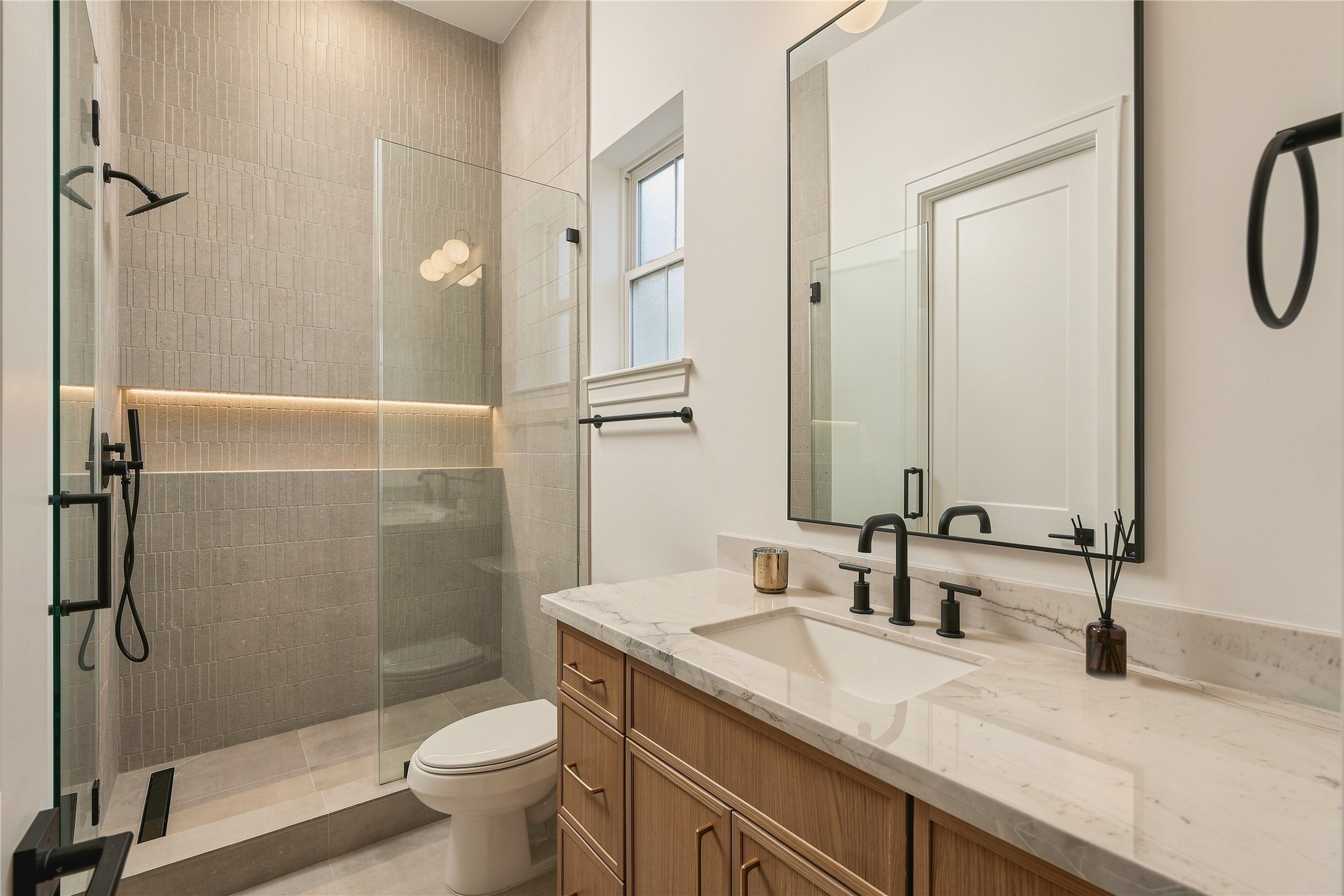 2109 Mckean Drive Property Photo 8