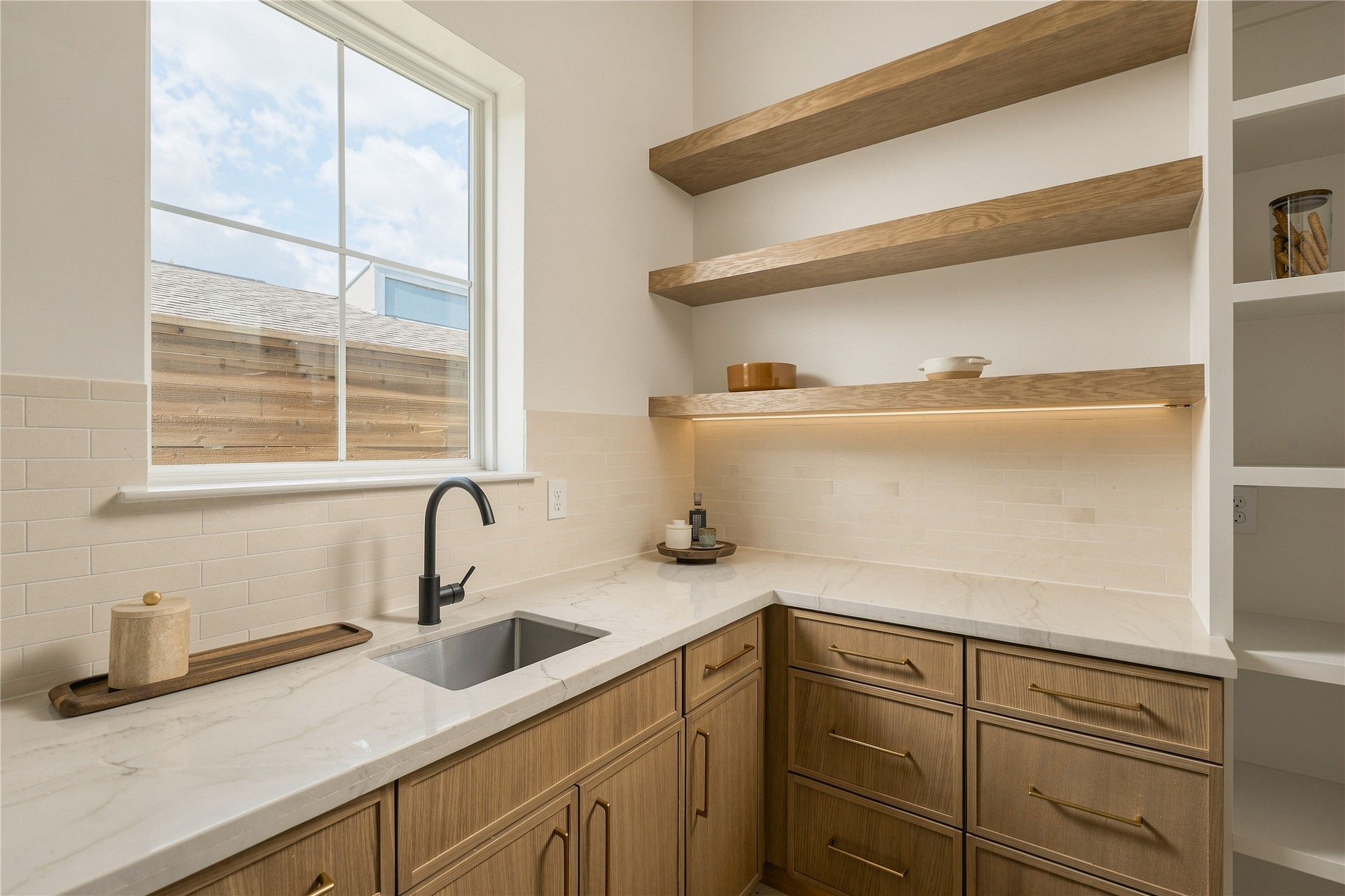 2109 Mckean Drive Property Photo 13