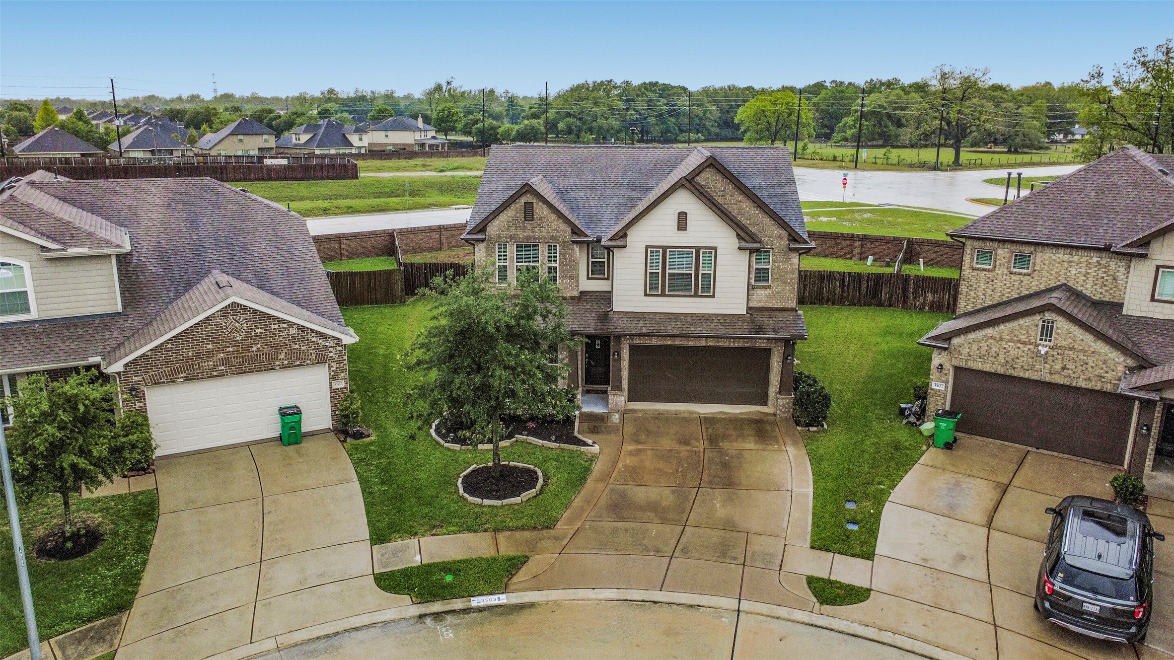 3503 Singing Flower Lane Property Photo 4