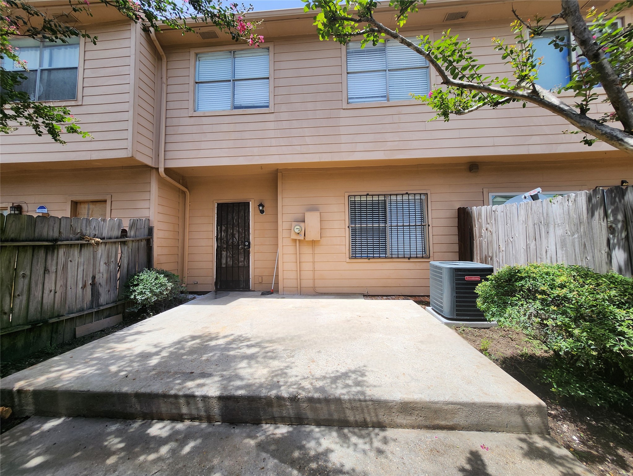 7700 Creekbend Drive 98 Property Photo 1