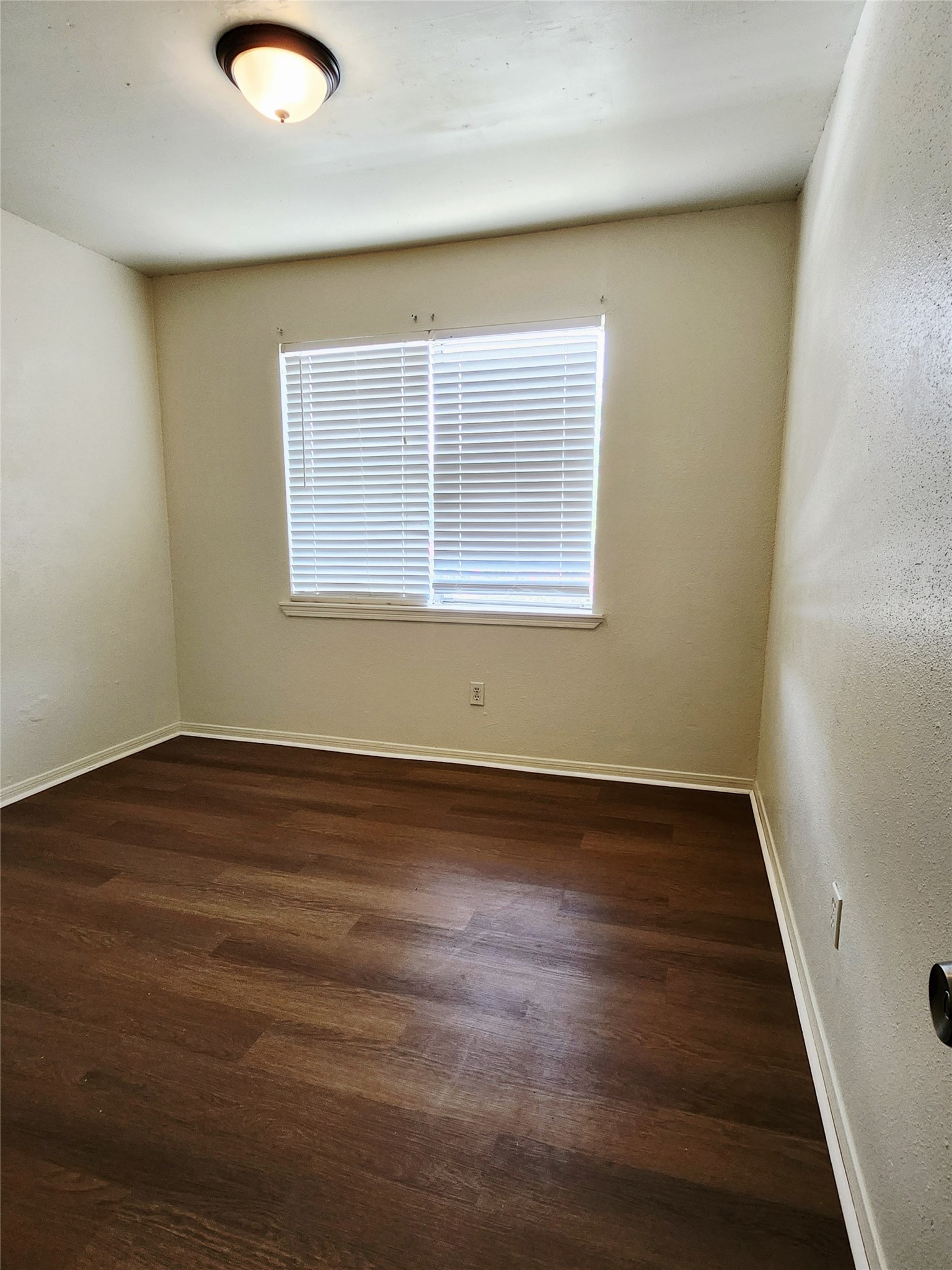 7700 Creekbend Drive 98 Property Photo 14