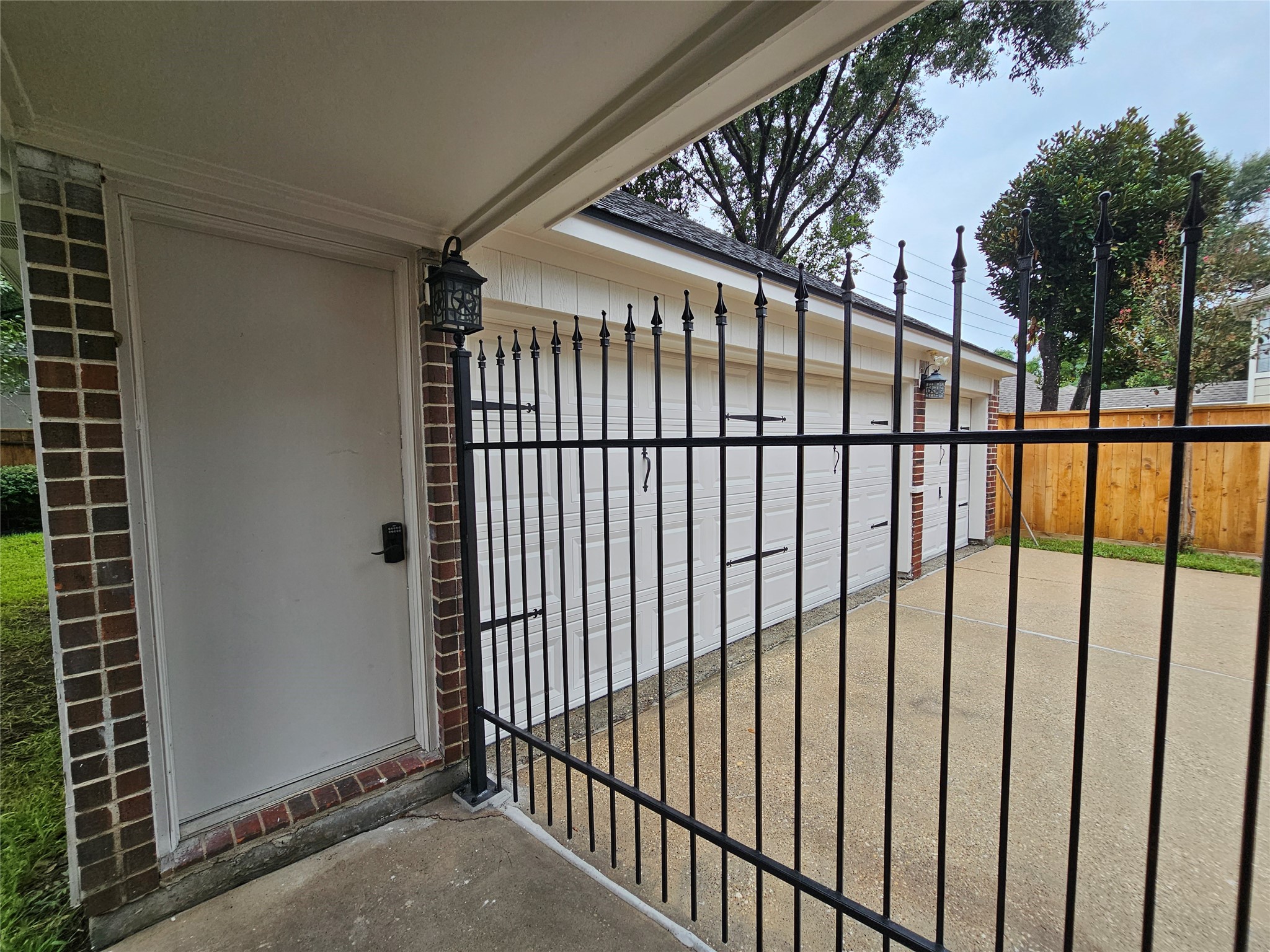 15015 Dawnbrook Drive Property Photo 31