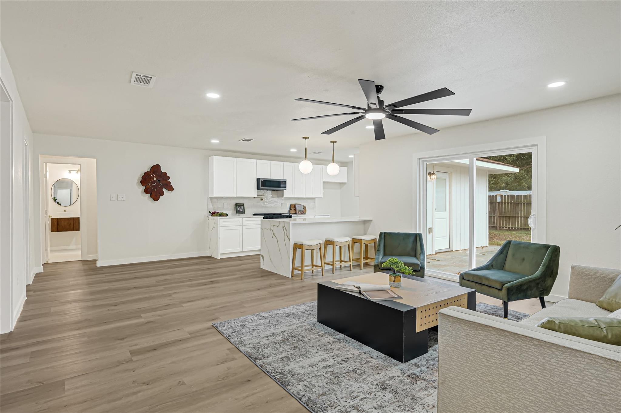 11102 Sagecanyon Drive Property Photo 4