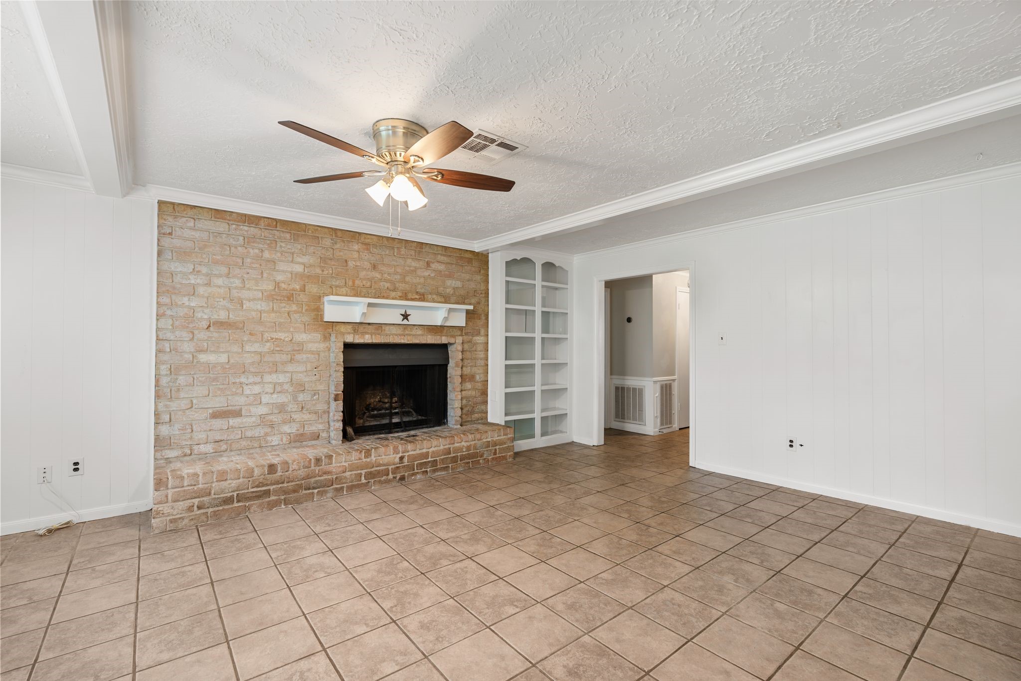 13714 Lynnwood Lane Property Photo 18