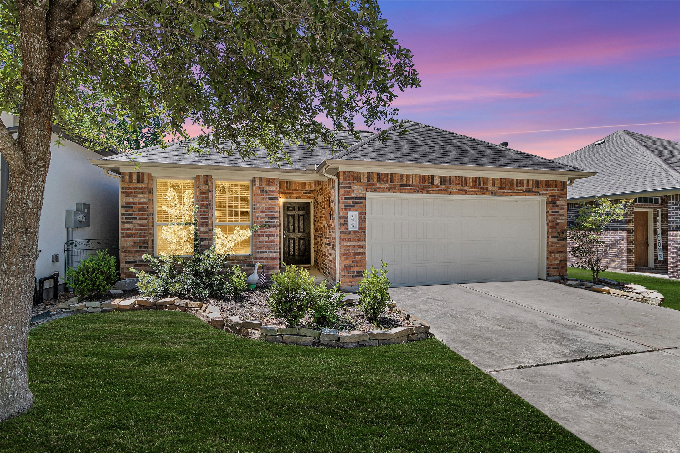 12939 Shady Grove Lane Property Photo 1