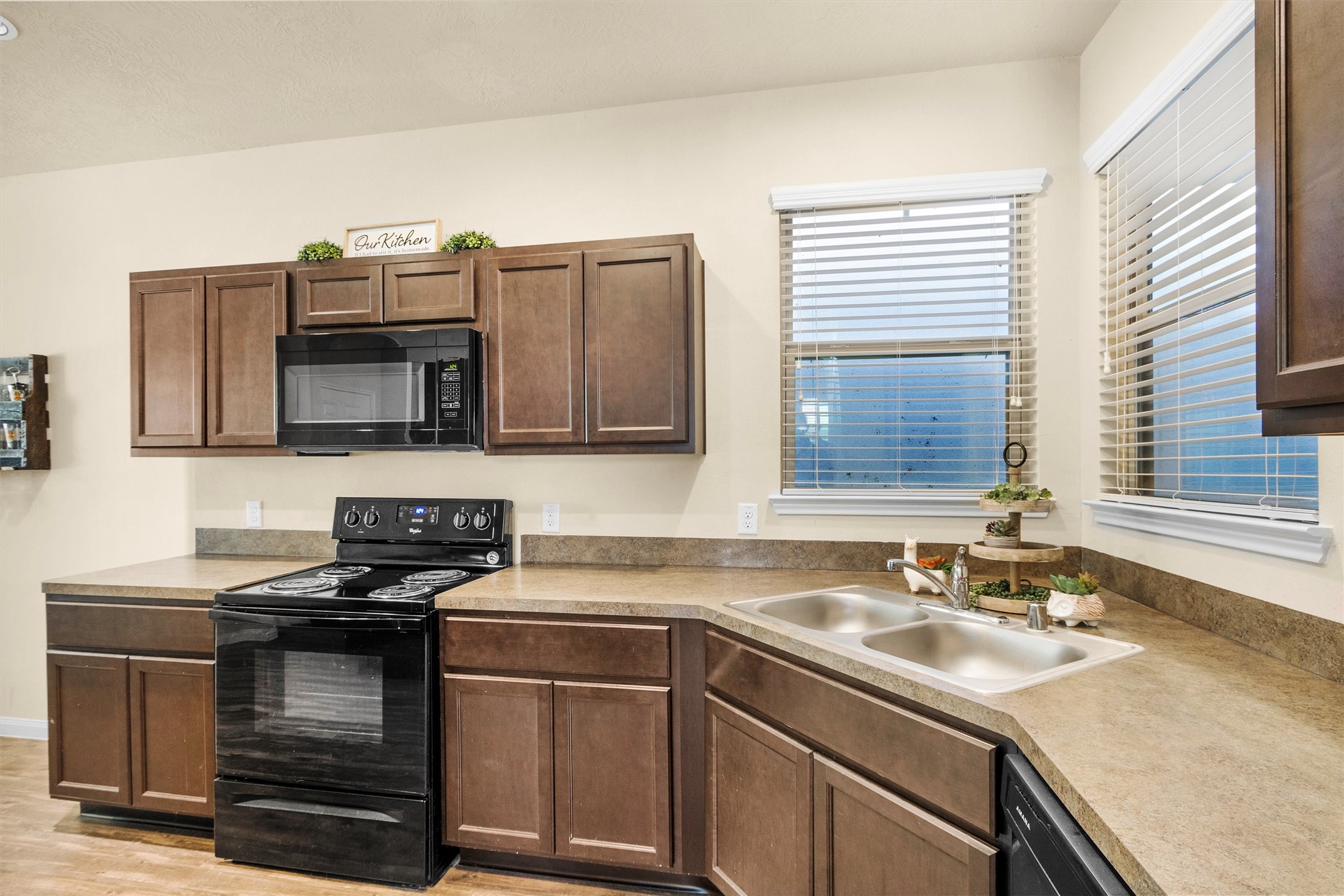 12939 Shady Grove Lane Property Photo 17
