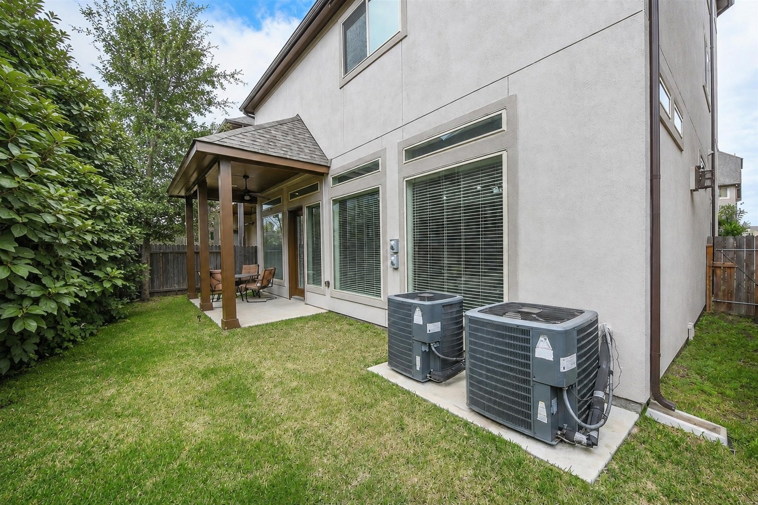 13209 Dartmoor Terrace Drive Property Photo 31