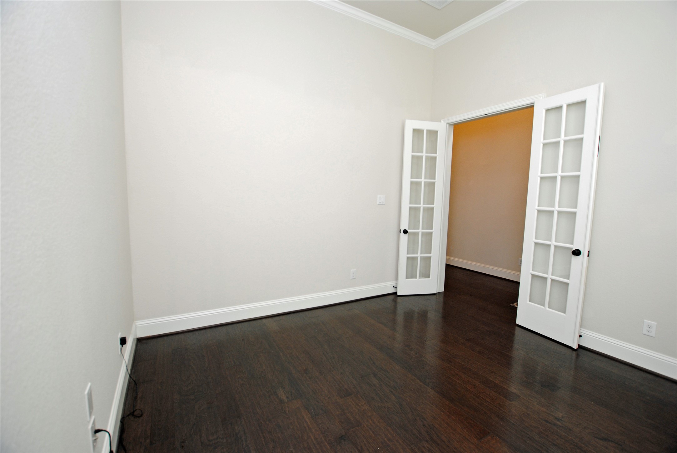 2032 Arrowood Glen Drive Property Photo 7