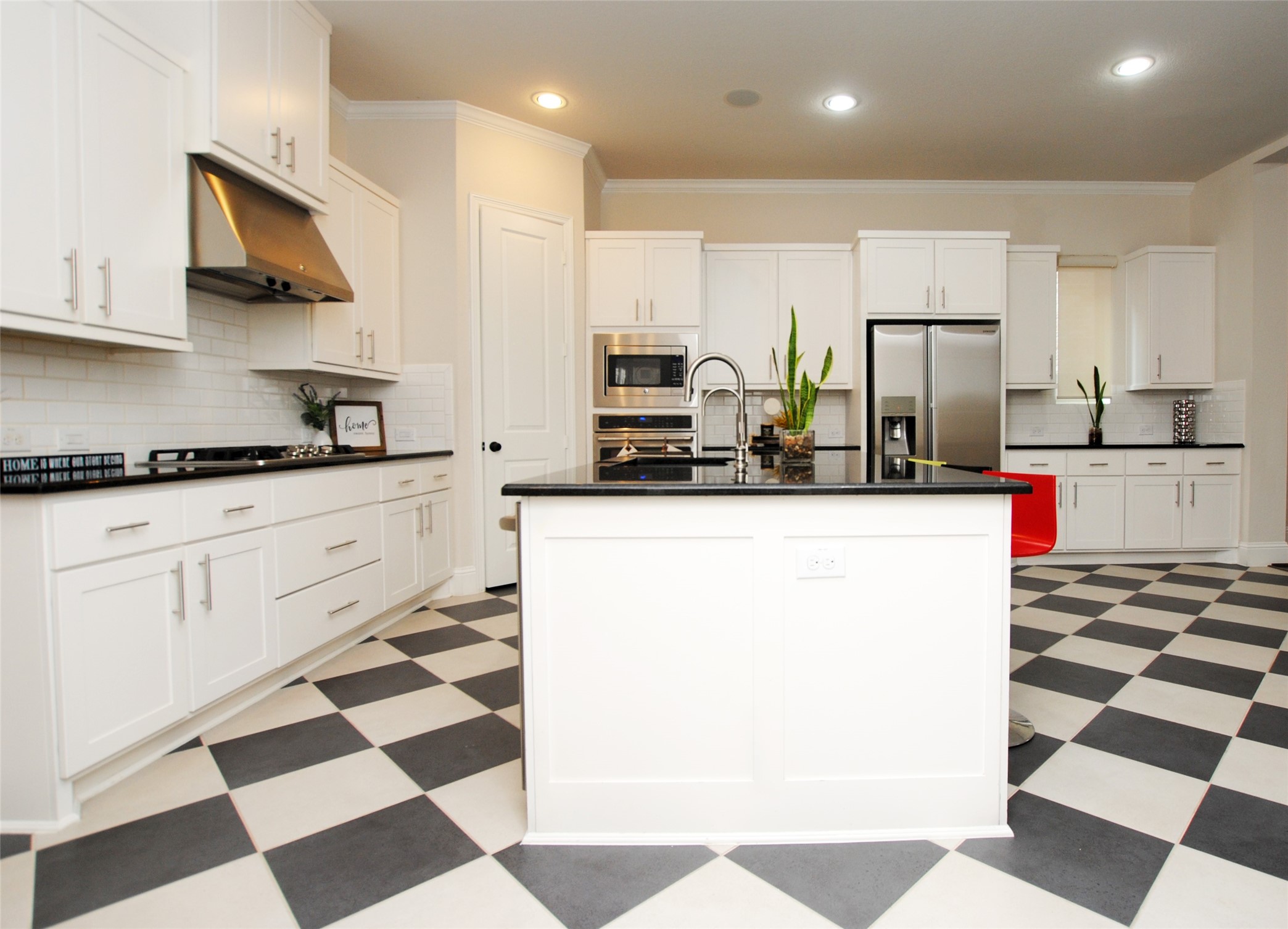2032 Arrowood Glen Drive Property Photo 13