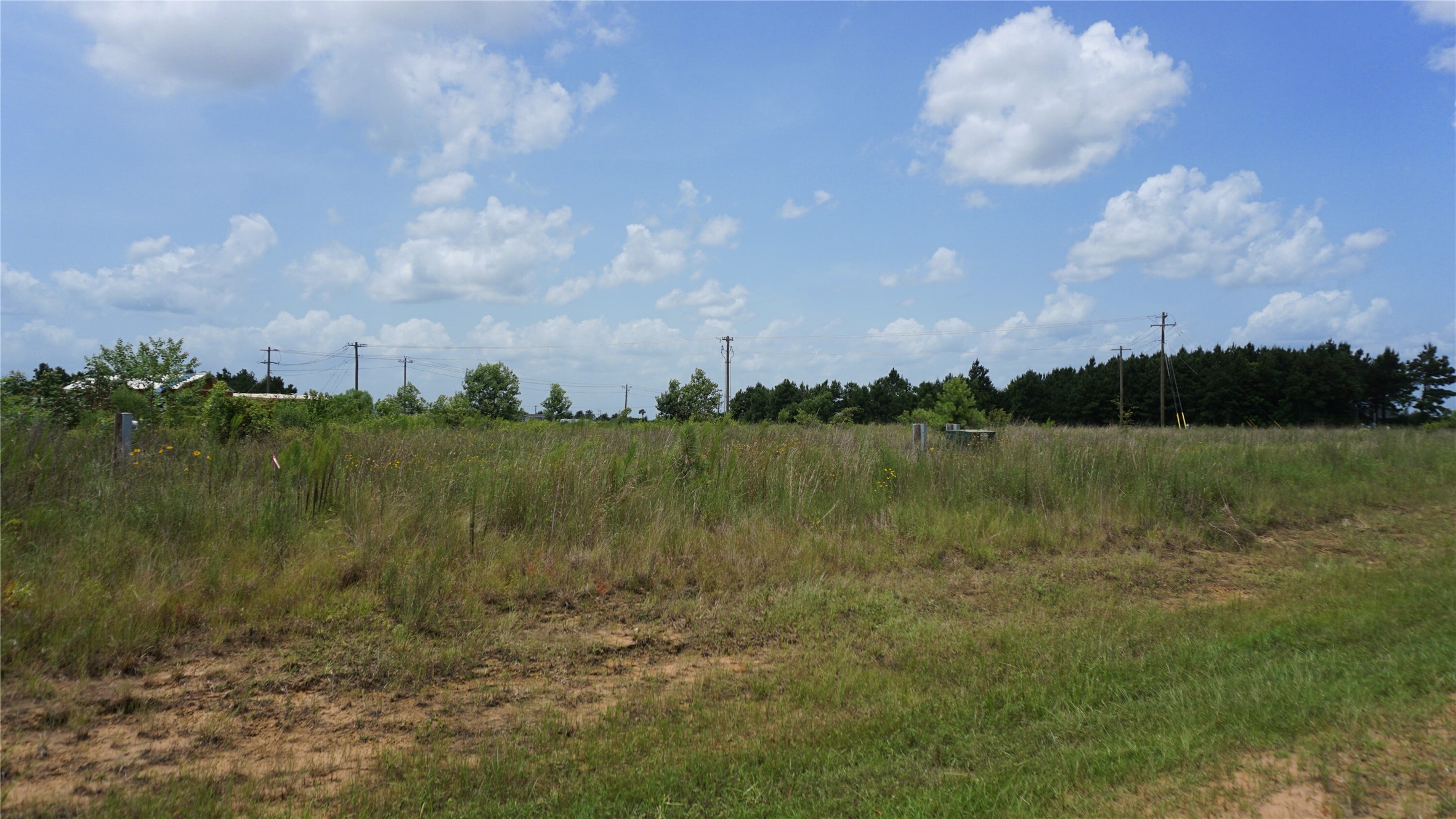 6417 Road 3540 Property Photo 2