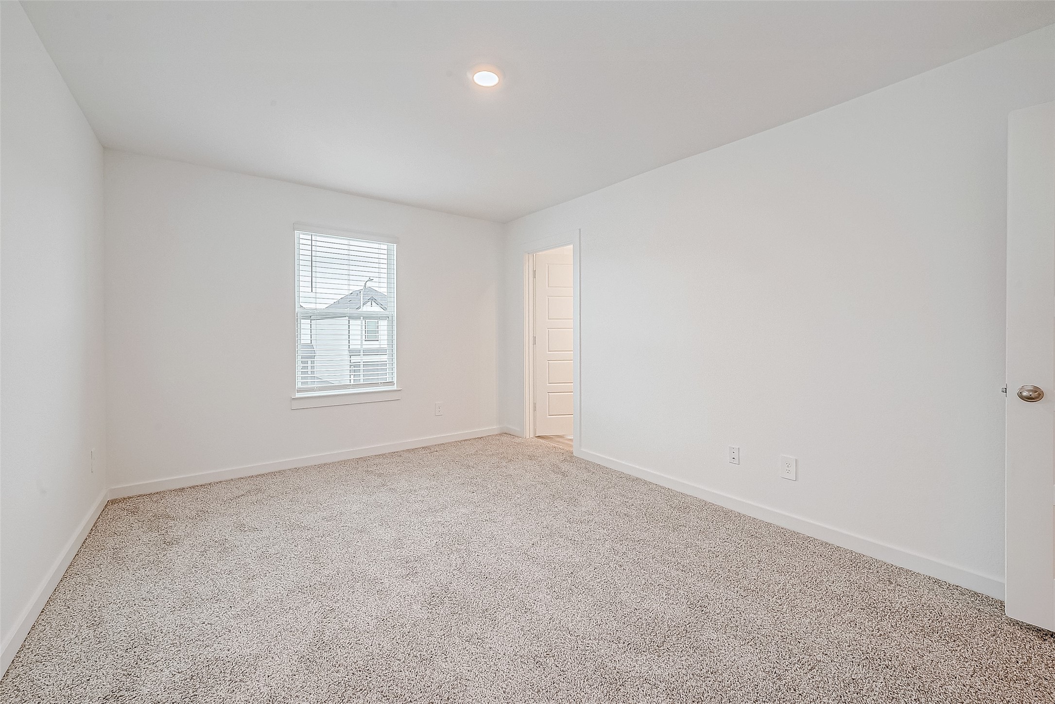 3204 Crown Gate Drive Property Photo 27