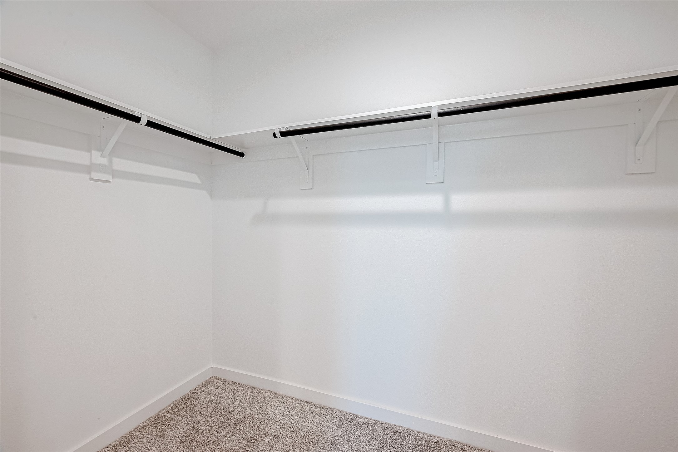 3204 Crown Gate Drive Property Photo 31