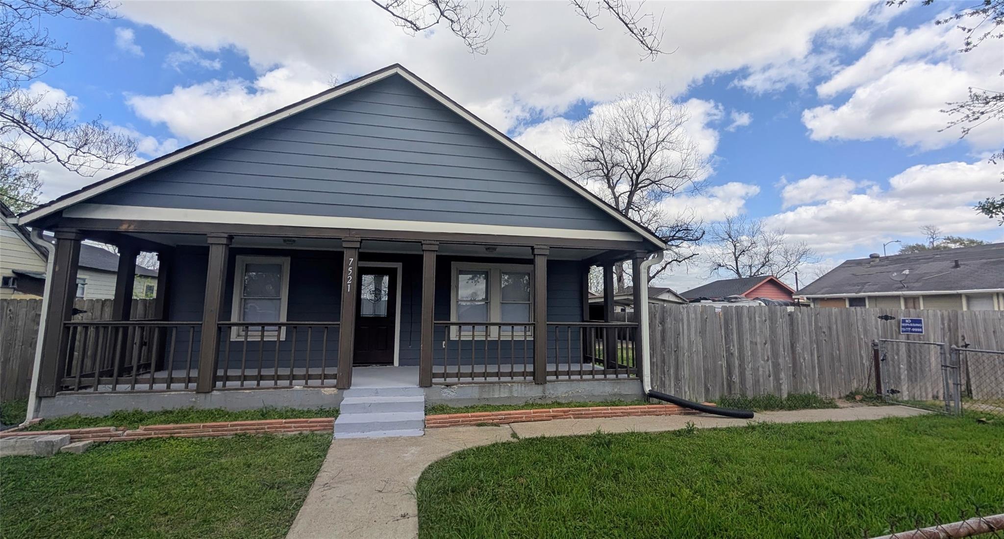 7521 Laredo Street, Houston TX 77020 Property Photo 1