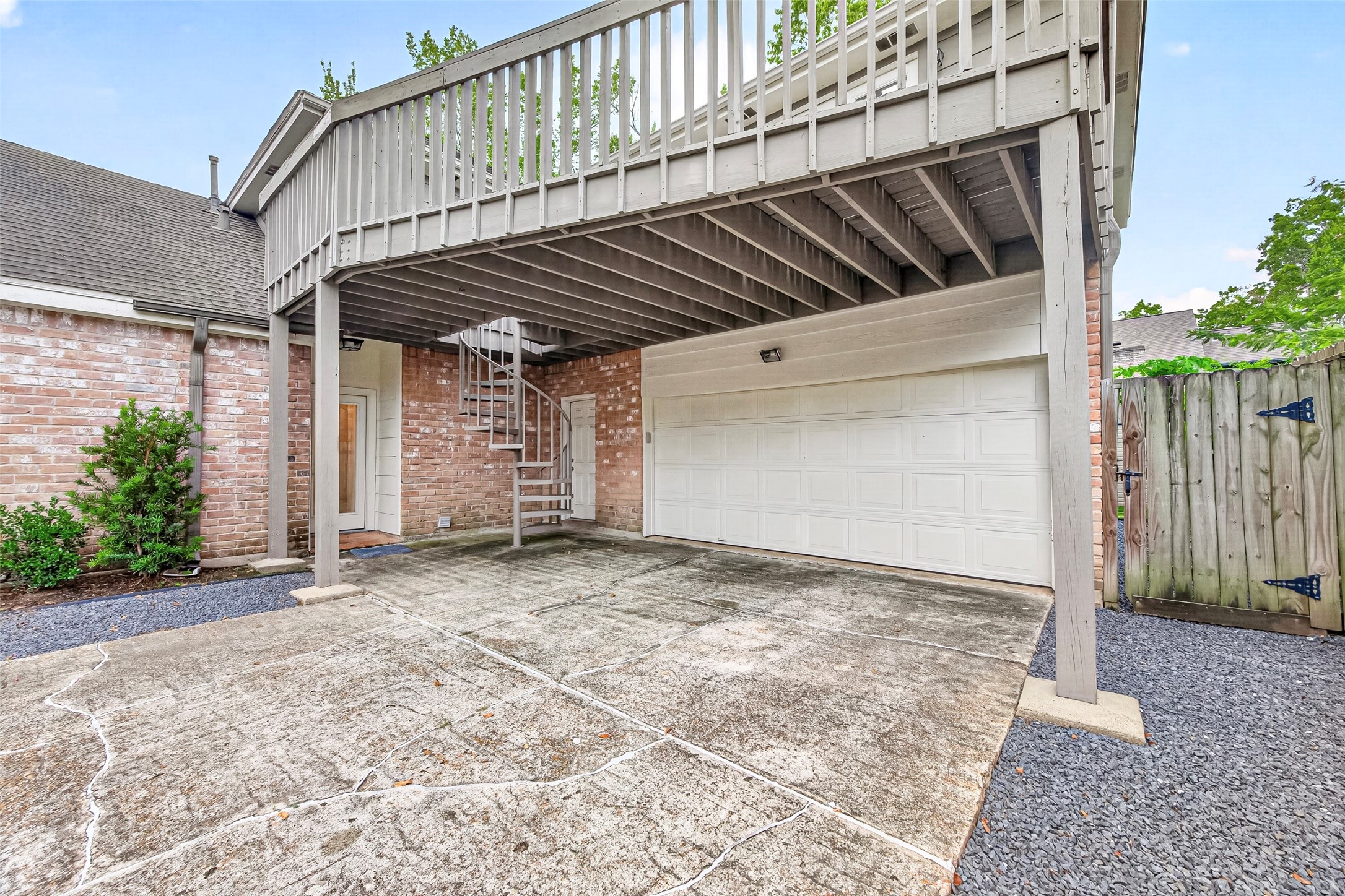 1122 Daria Drive Property Photo 35