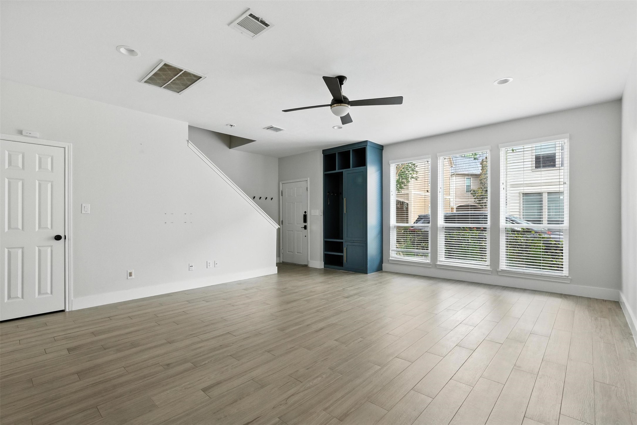 2020 Bailey Street Property Photo 2
