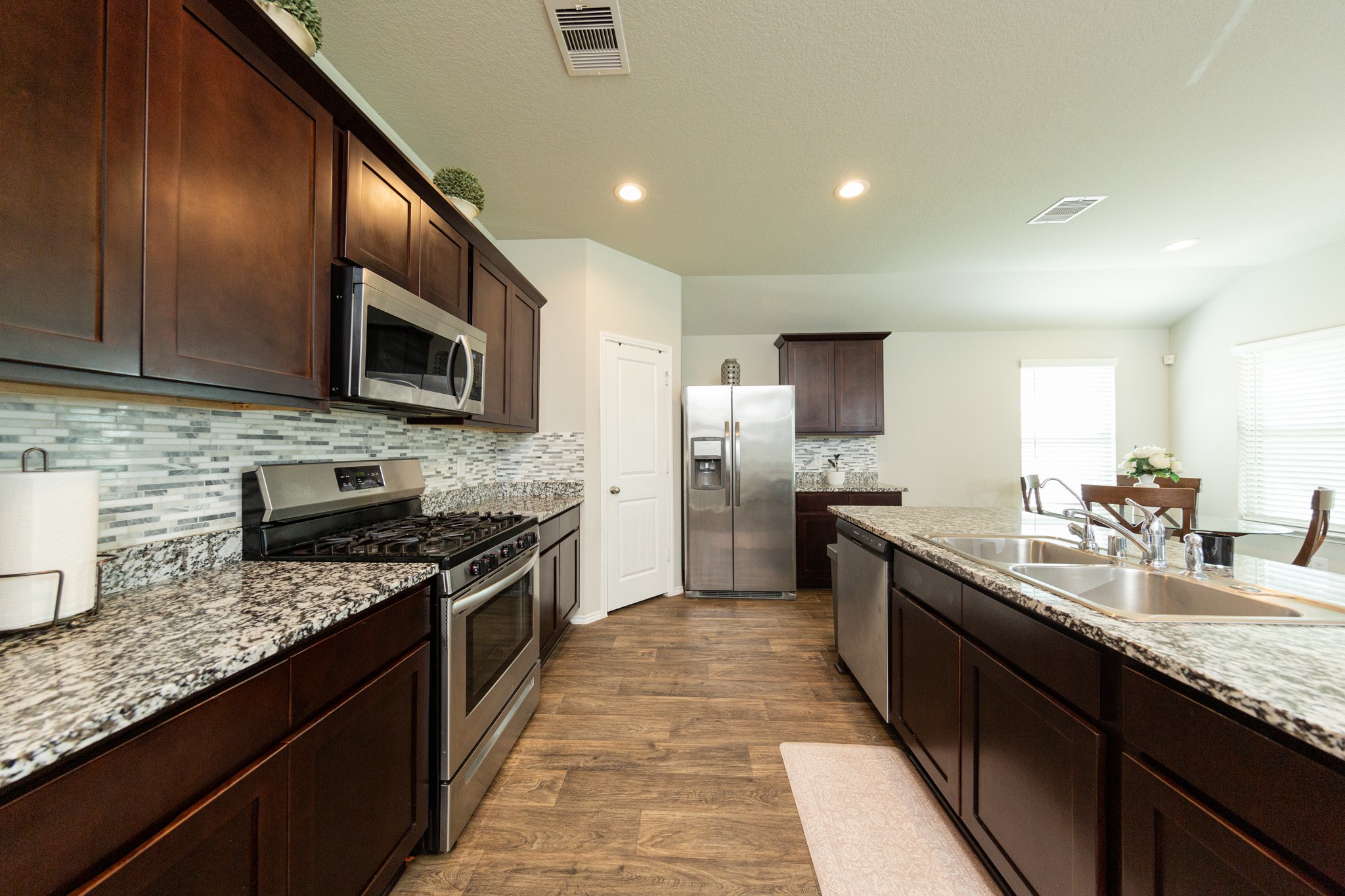 1830 Glademeadow Lane Property Photo 4