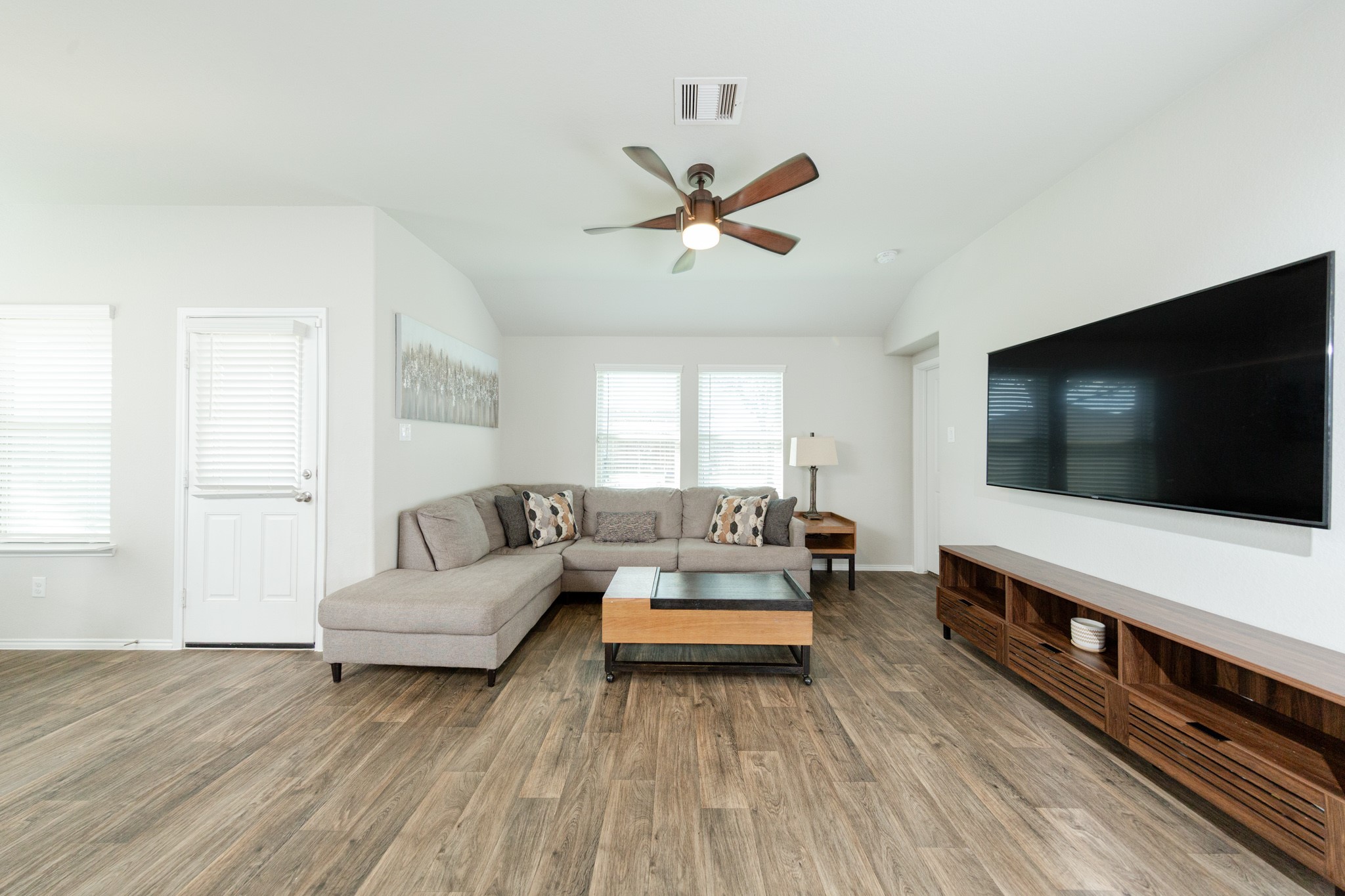 1830 Glademeadow Lane Property Photo 8