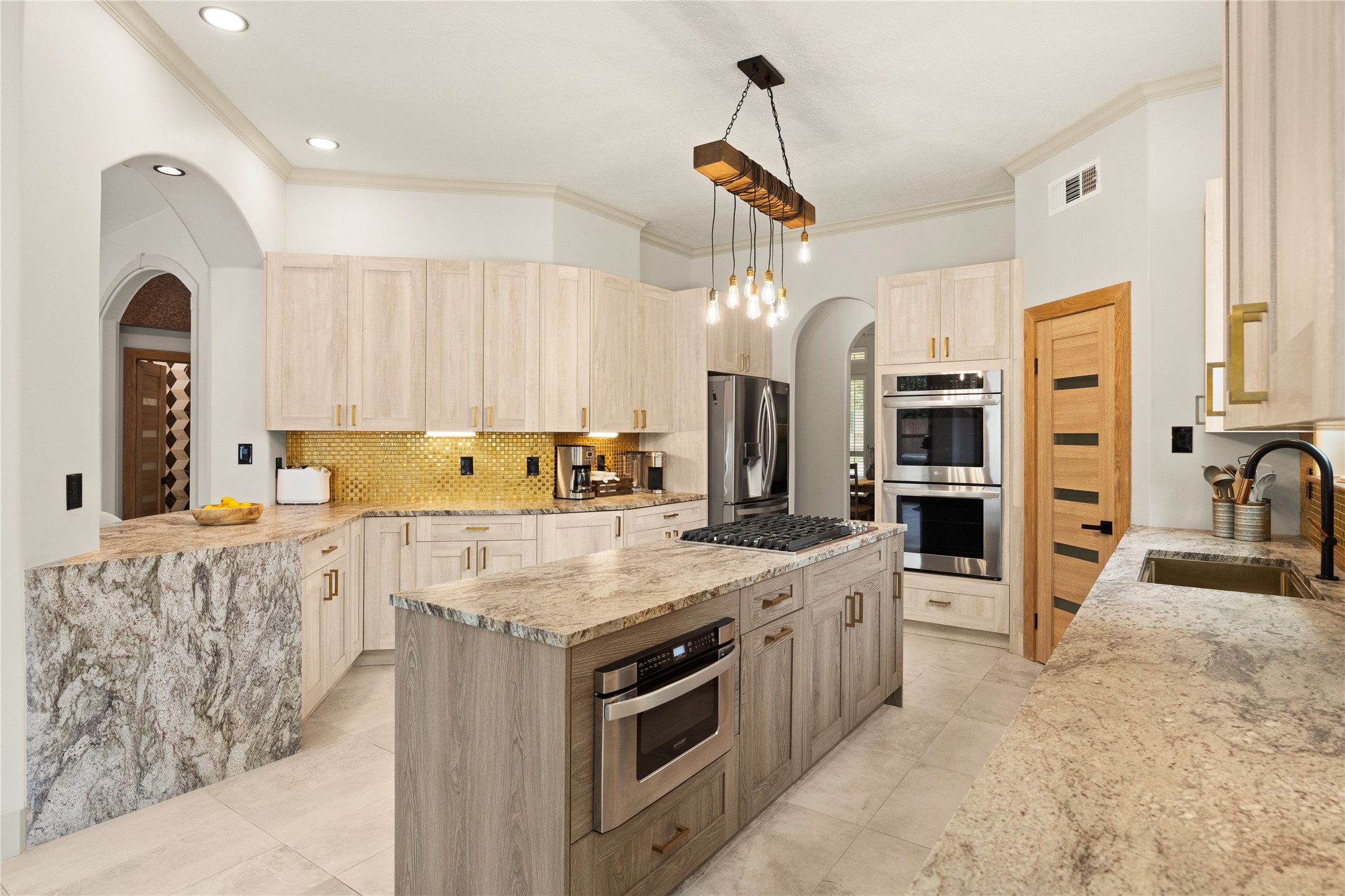 7002 Champions Centre Court Property Photo 9