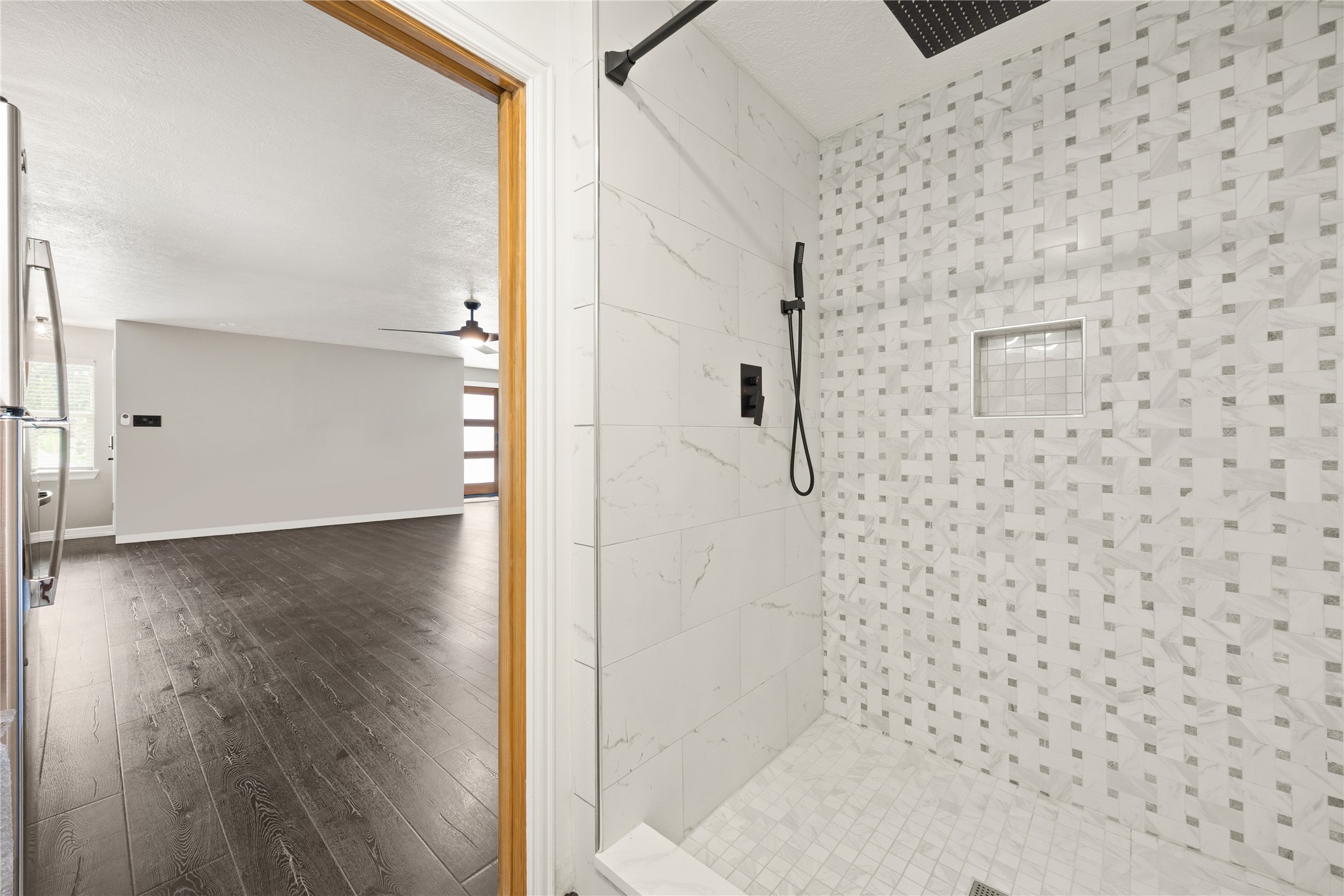 7002 Champions Centre Court Property Photo 42