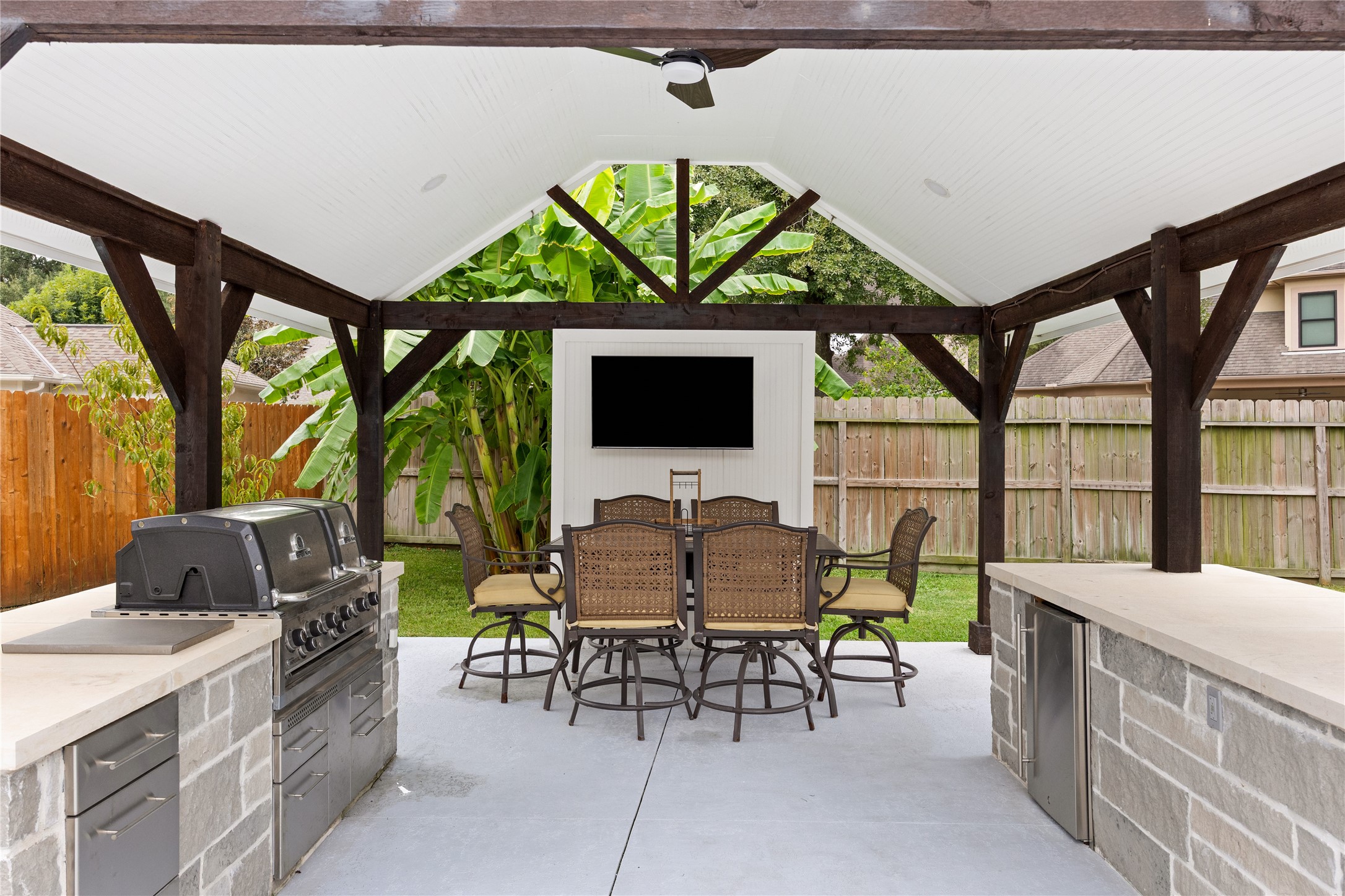 7002 Champions Centre Court Property Photo 46