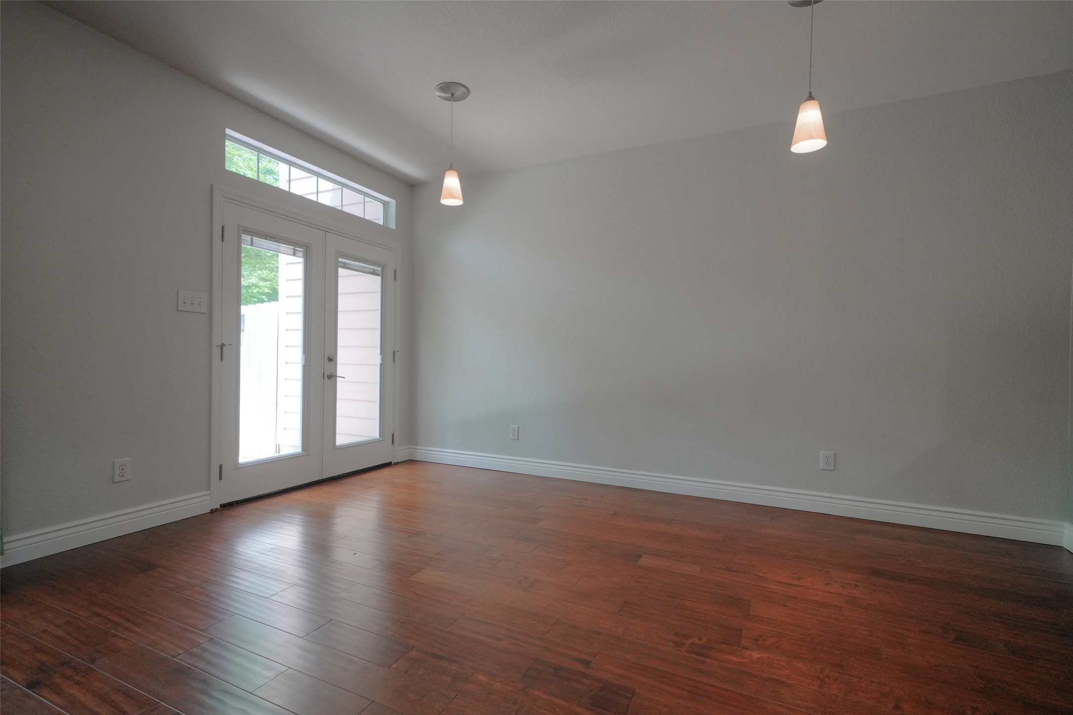 23 Endor Forest Place Property Photo 7