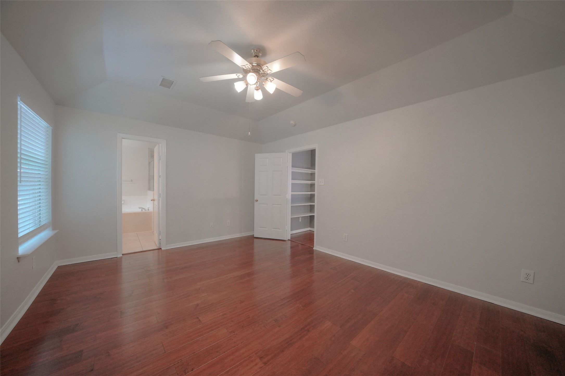 23 Endor Forest Place Property Photo 15
