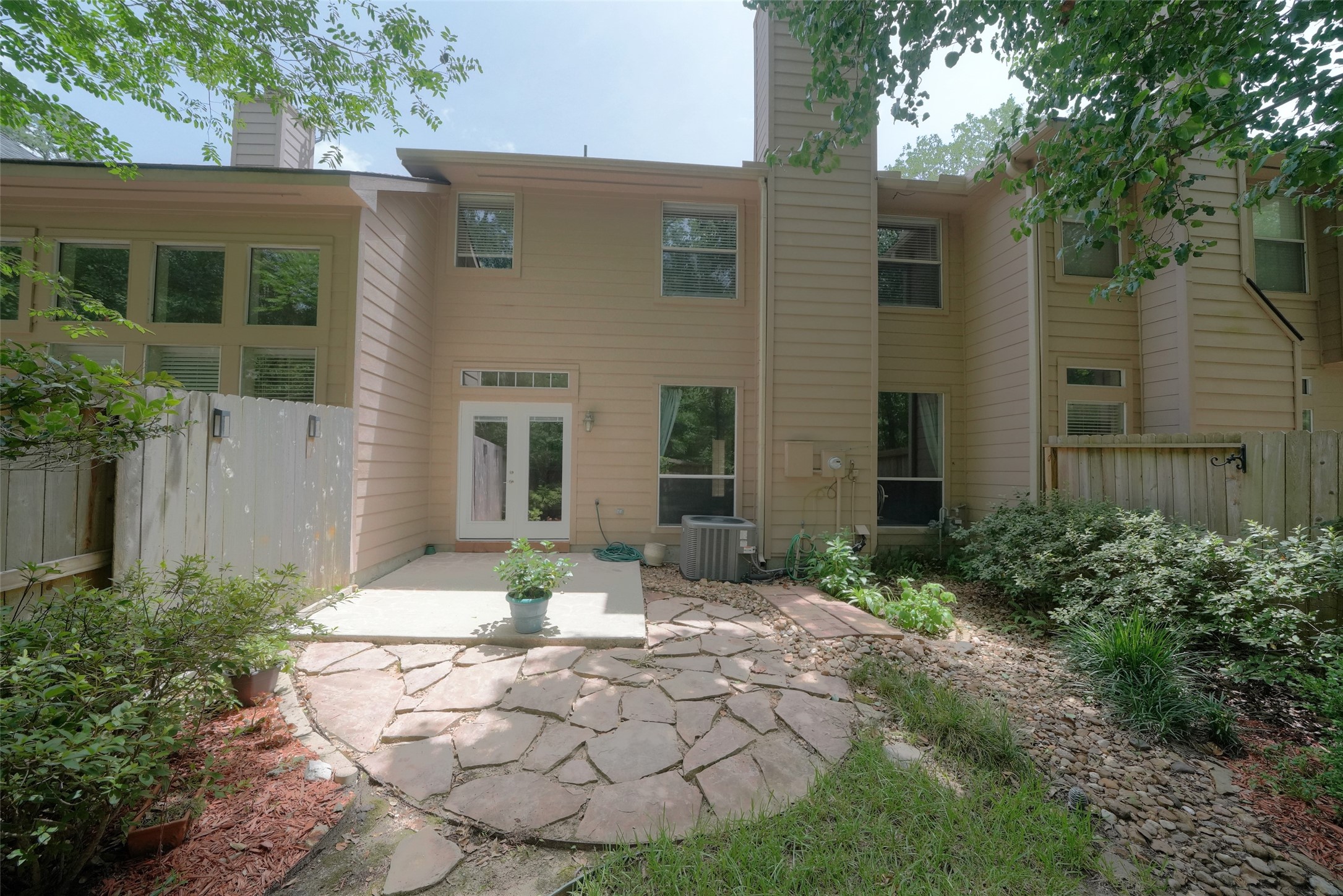 23 Endor Forest Place Property Photo 18