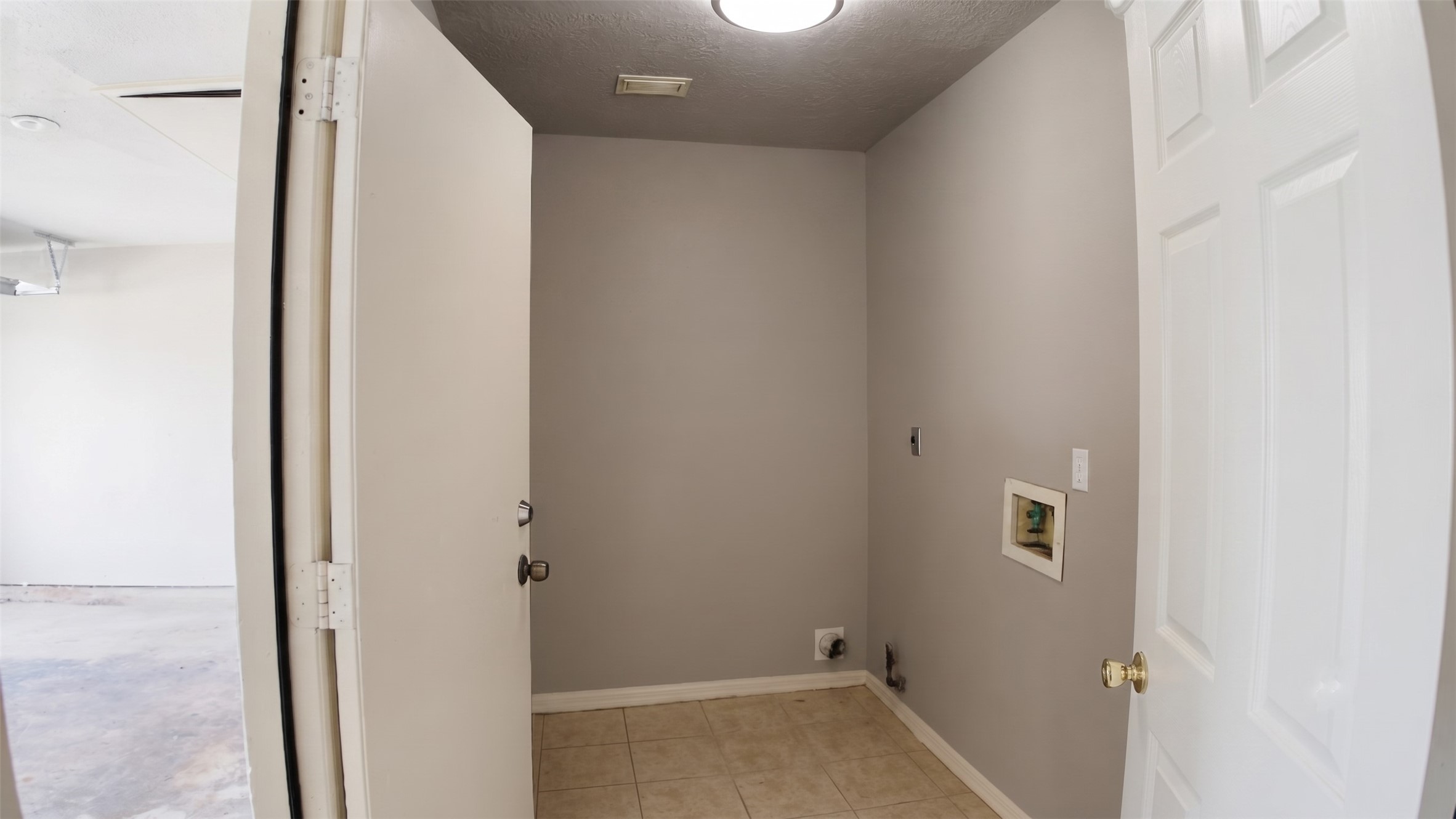 13624 Sableglen Street Property Photo 22