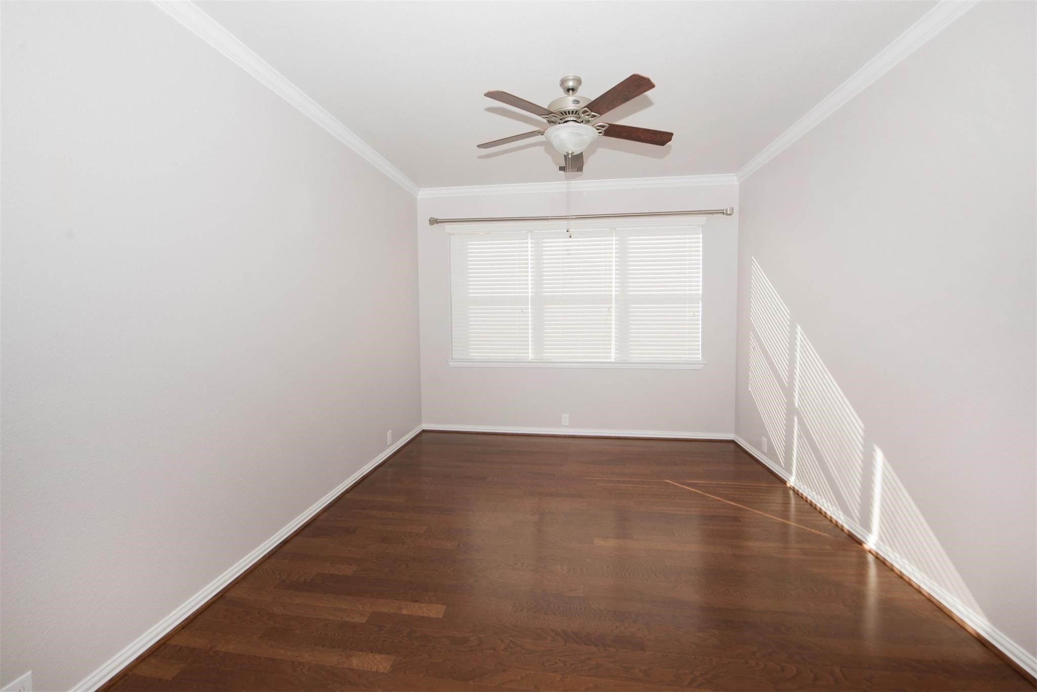 17422 Aldenwilds Lane Property Photo 6
