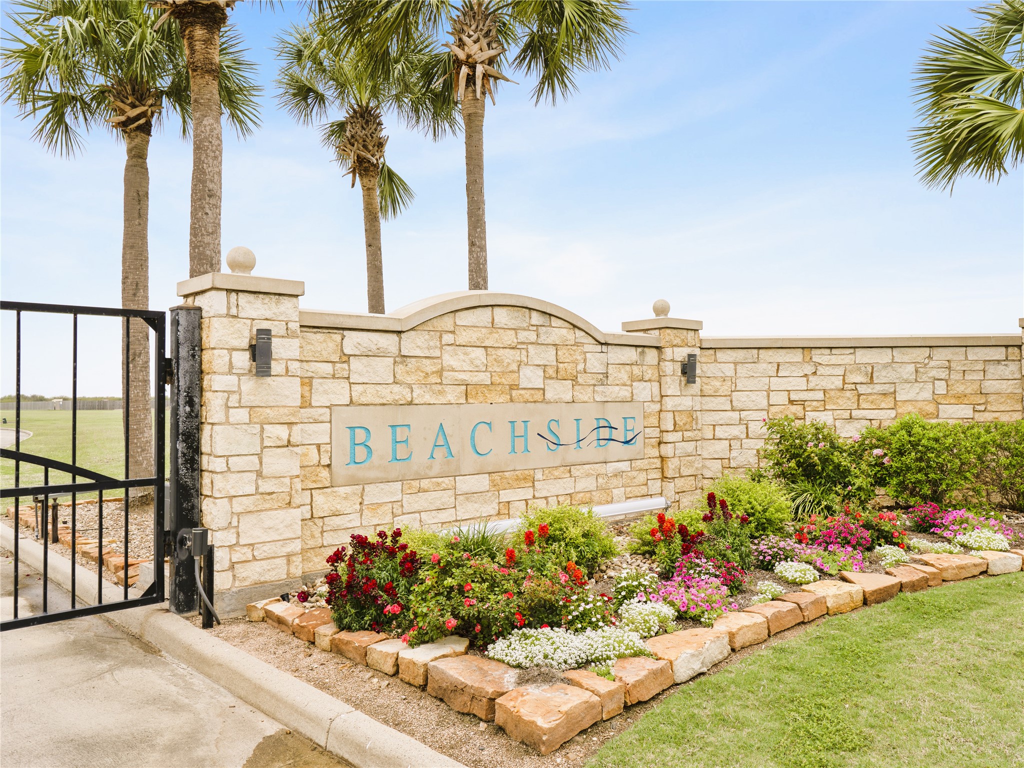 3013 Palacios Bay Drive Property Photo 1