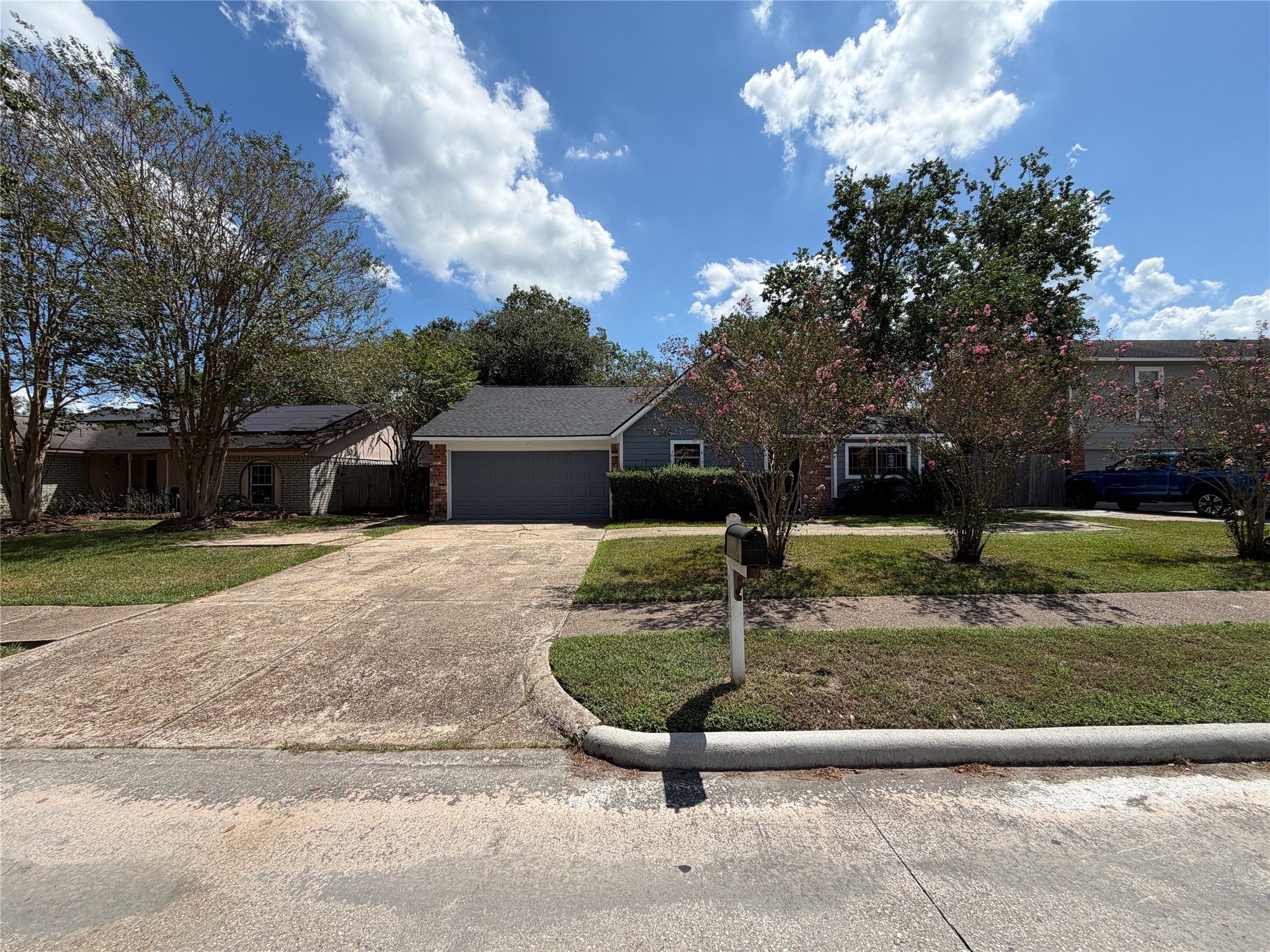 20006 Timber Forest Drive Property Photo 1
