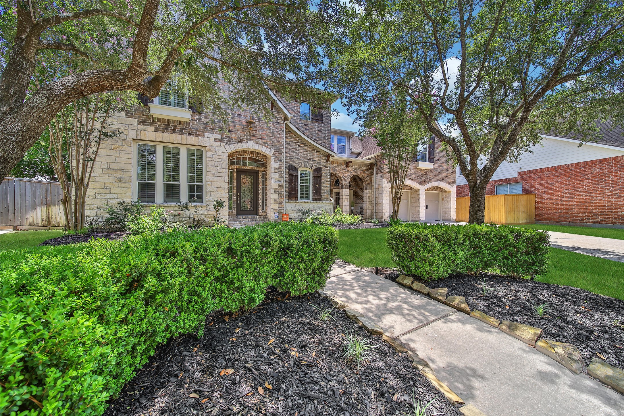 23815 Enchanted Crossing Property Photo
