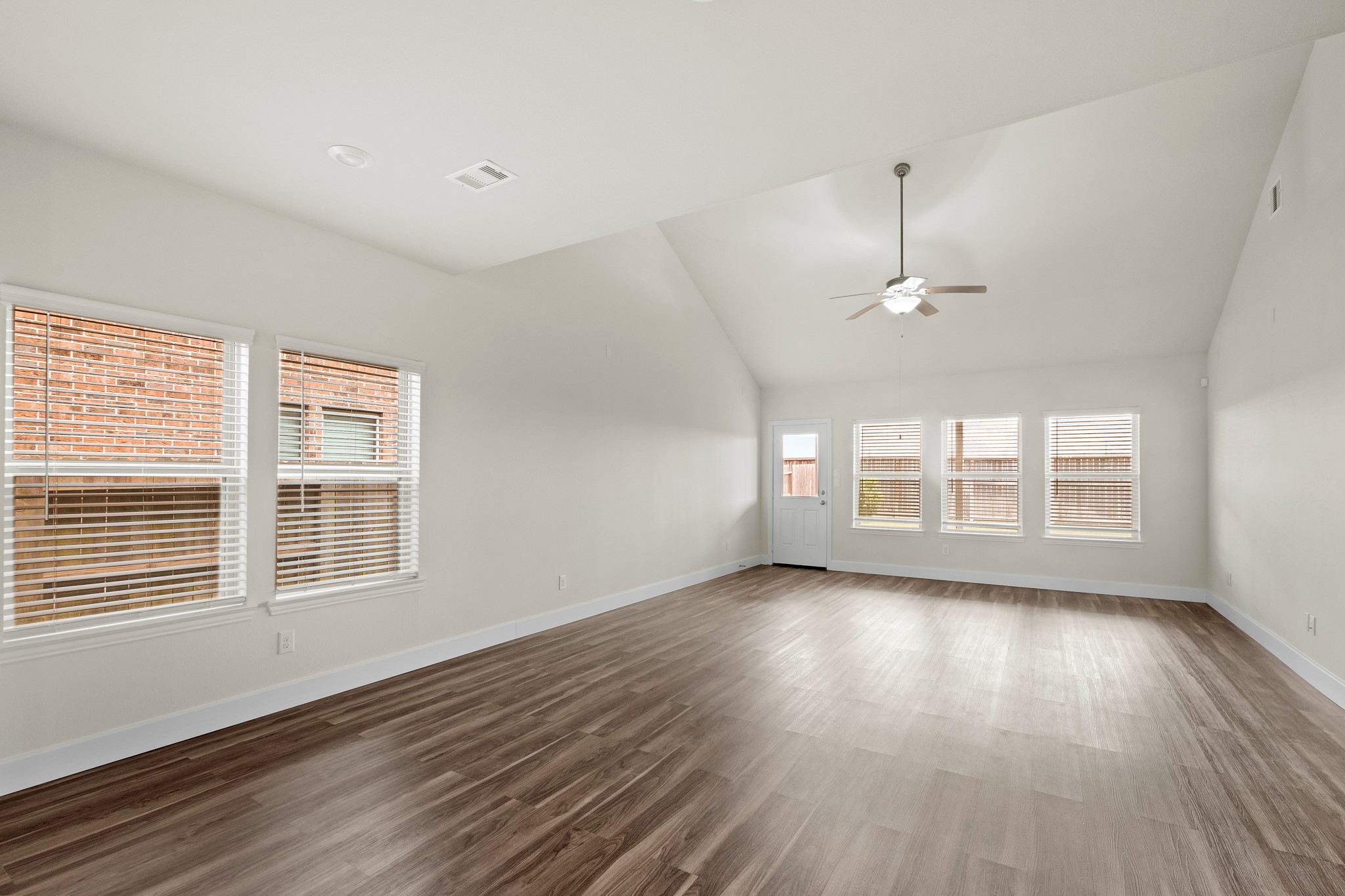 6714 Barrington Creek Trace Property Photo 13