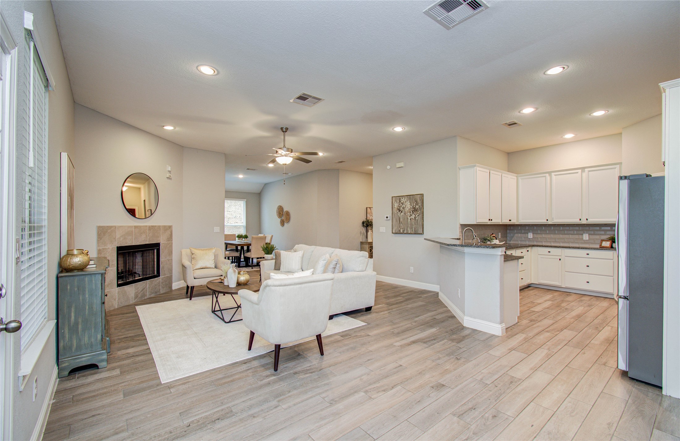19029 Villa Lane Property Photo 19