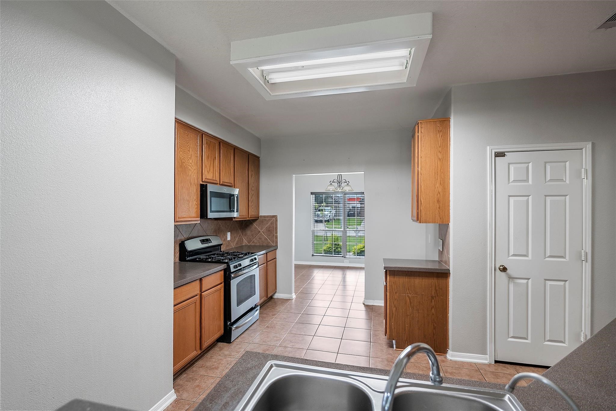 22518 Spring Link Court Property Photo 4
